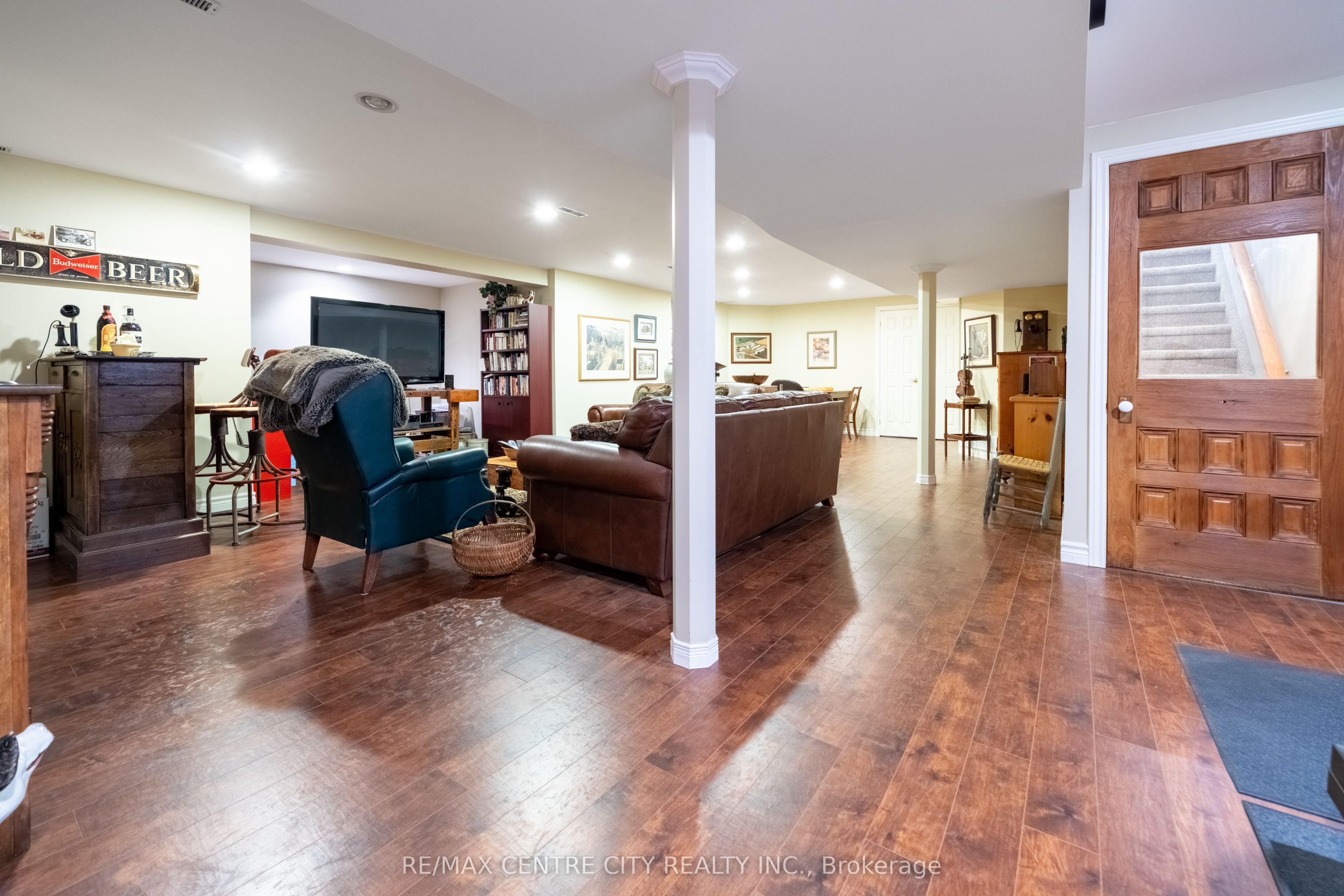 61 Aberdeen Drive Property Photo 31
