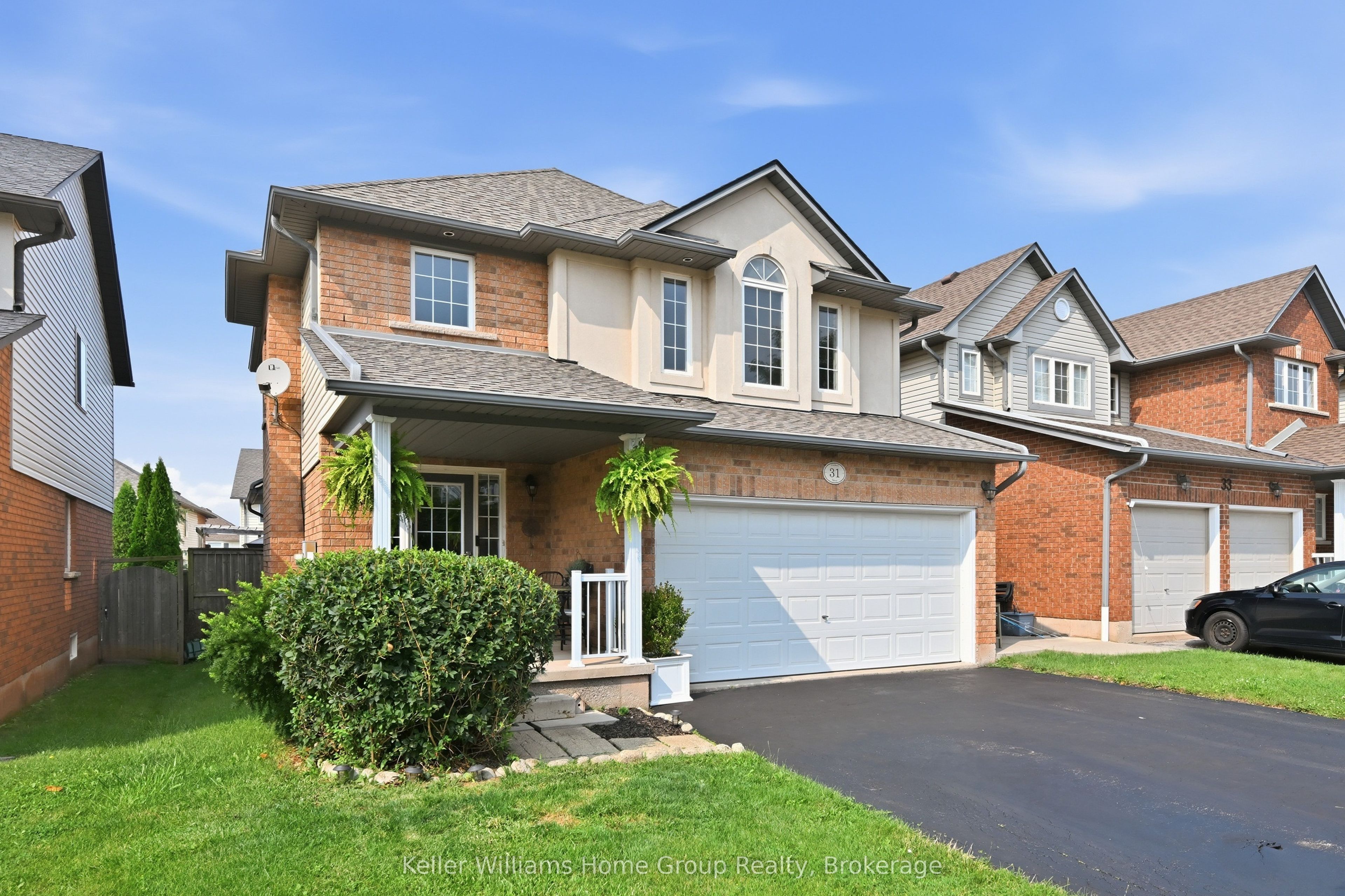 31 Vinifera Drive Property Photo 3