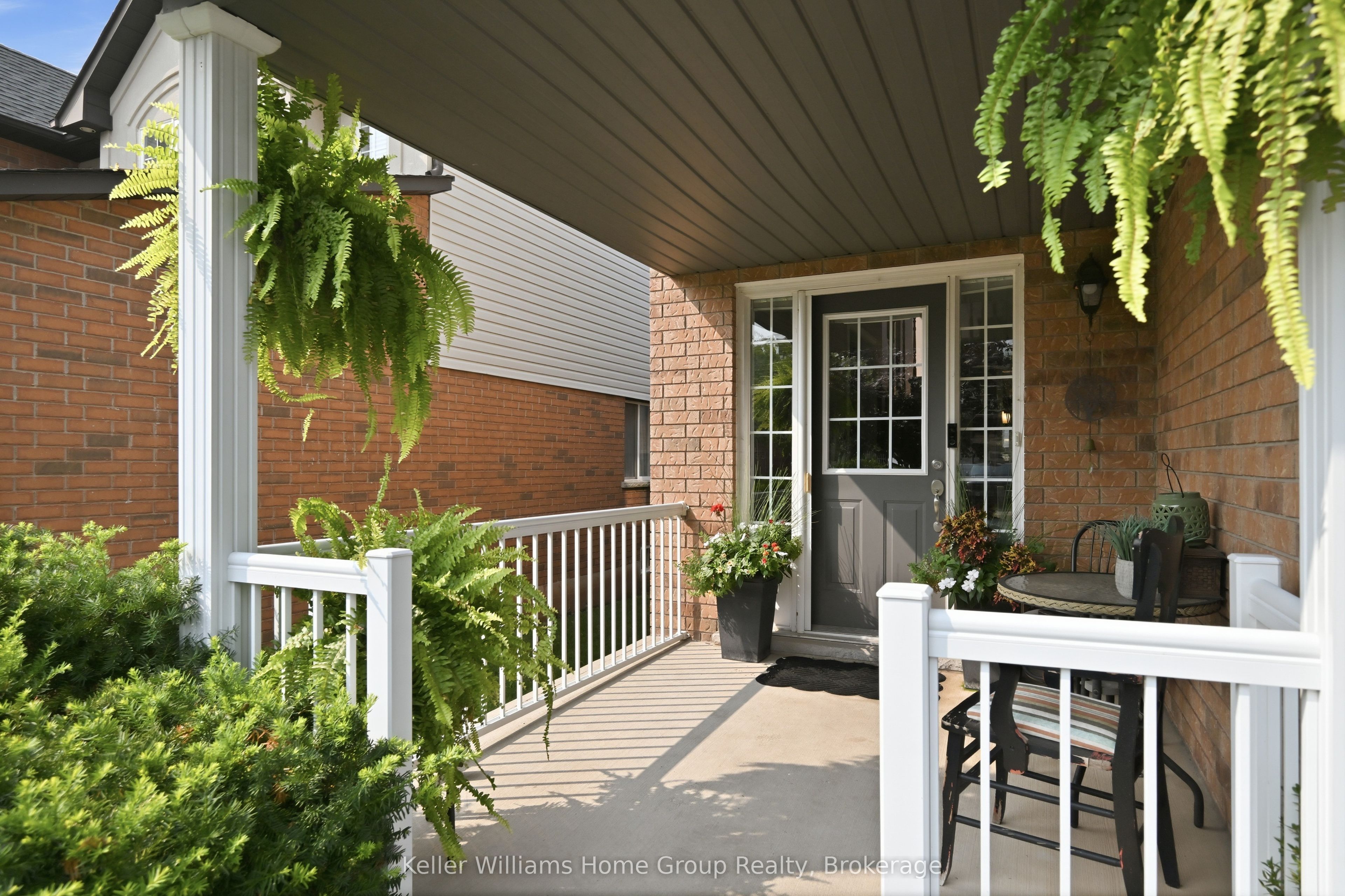 31 Vinifera Drive Property Photo 4