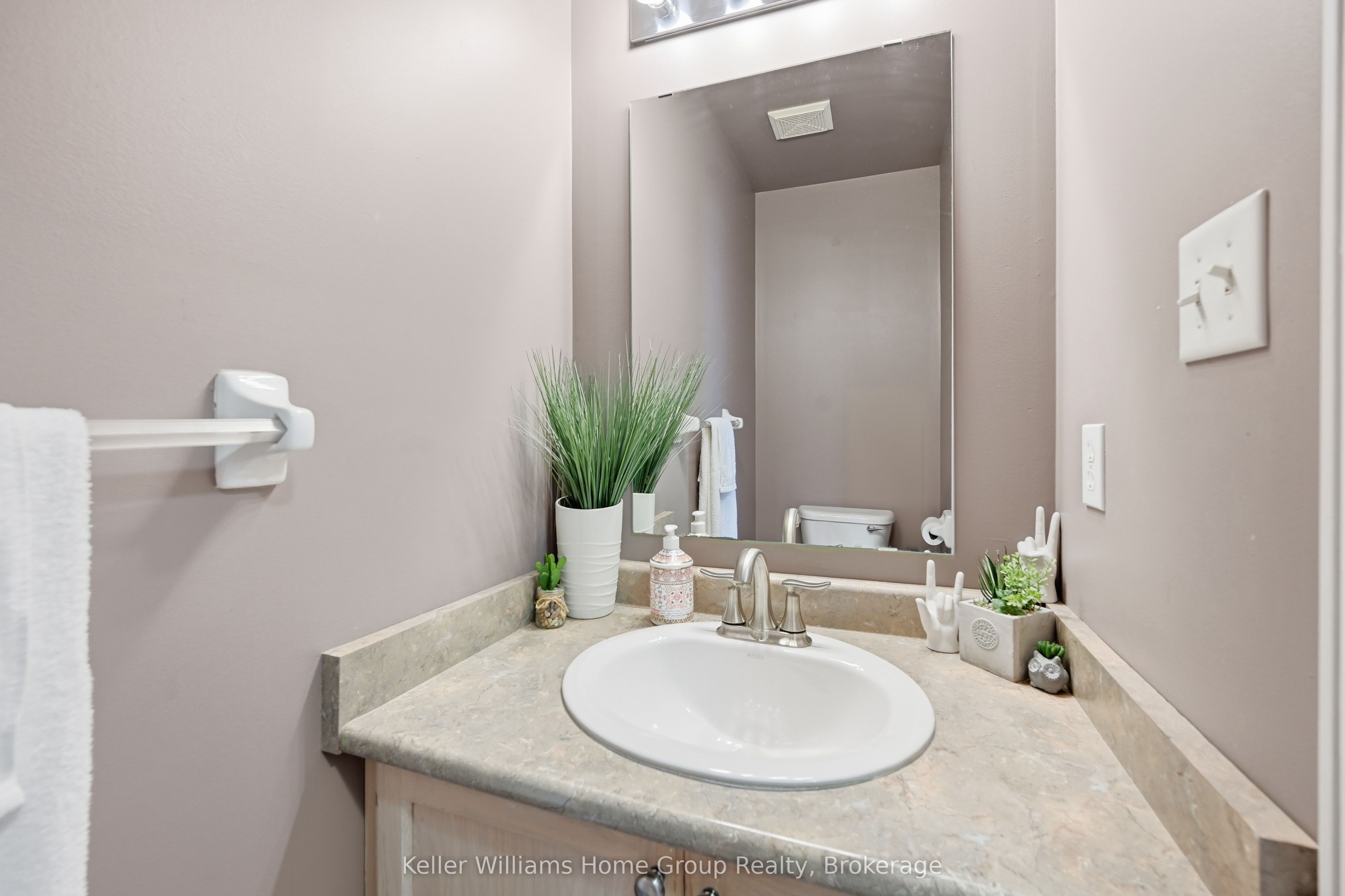 31 Vinifera Drive Property Photo 17