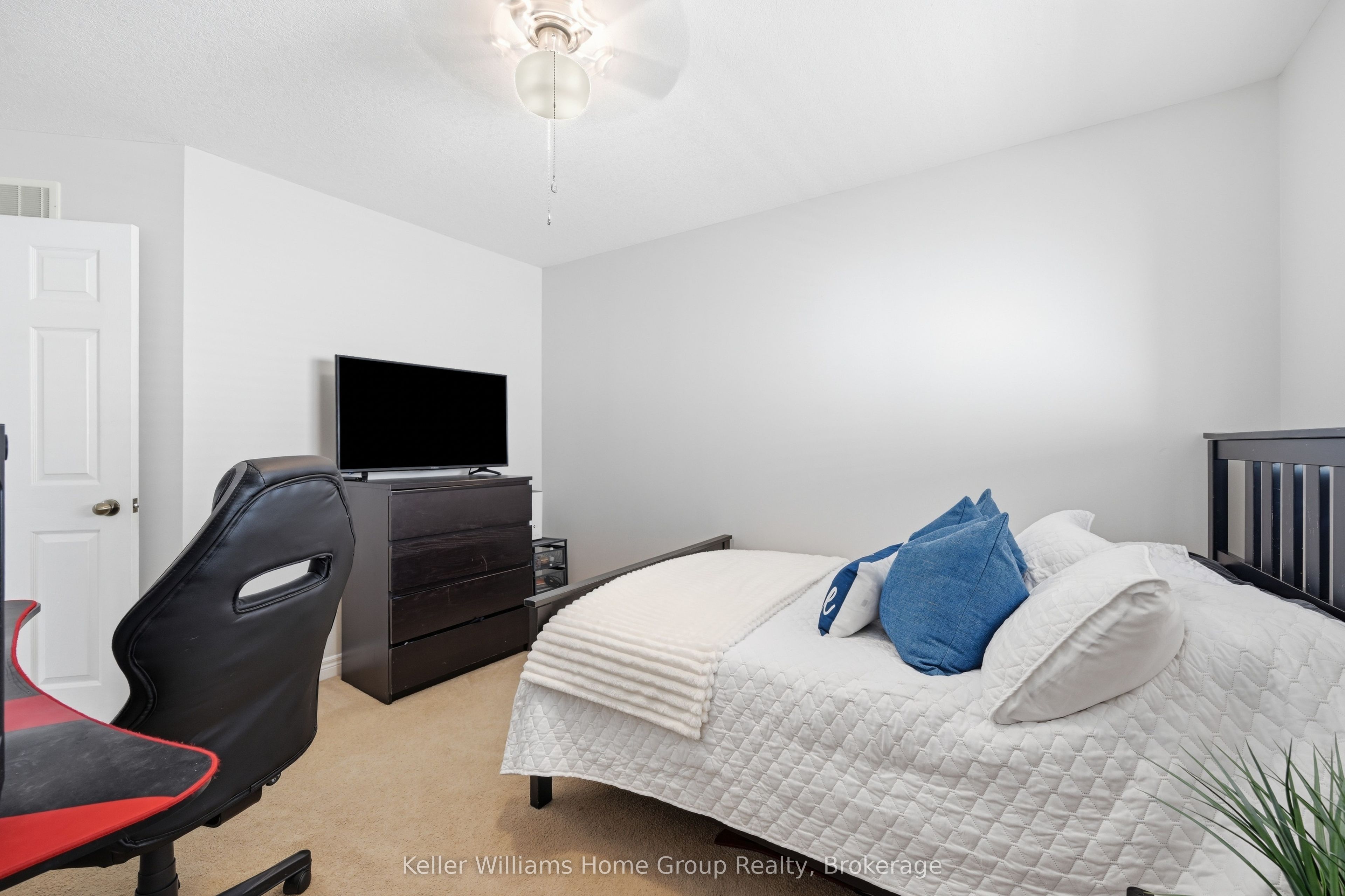 31 Vinifera Drive Property Photo 33