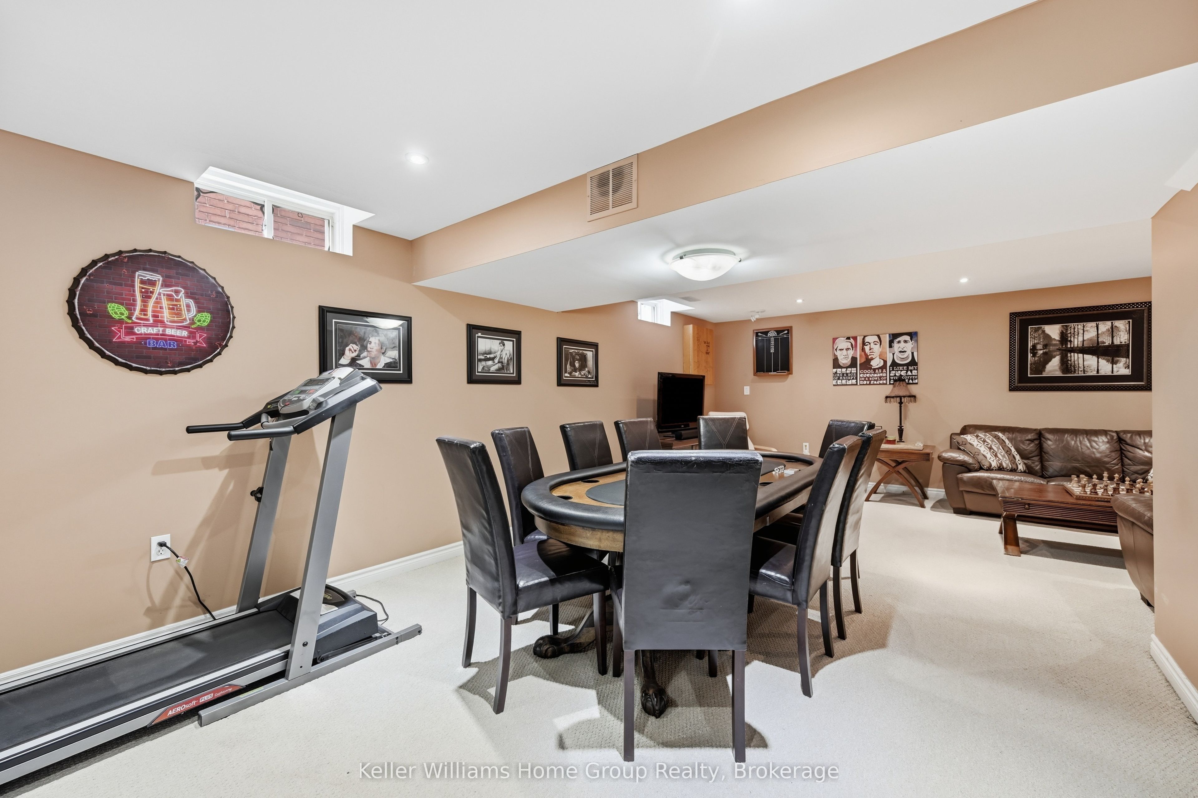 31 Vinifera Drive Property Photo 35