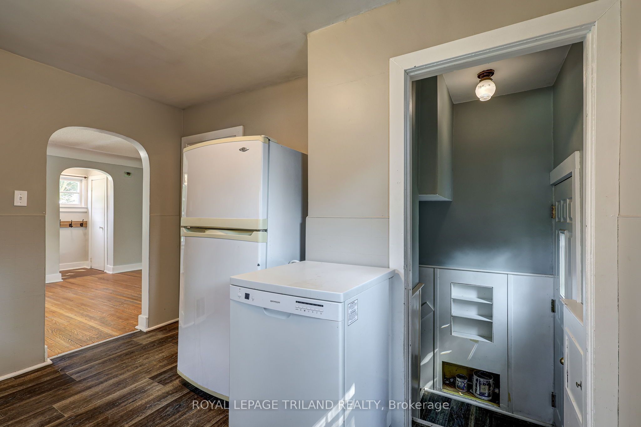 127 Hughes Street Property Photo 22