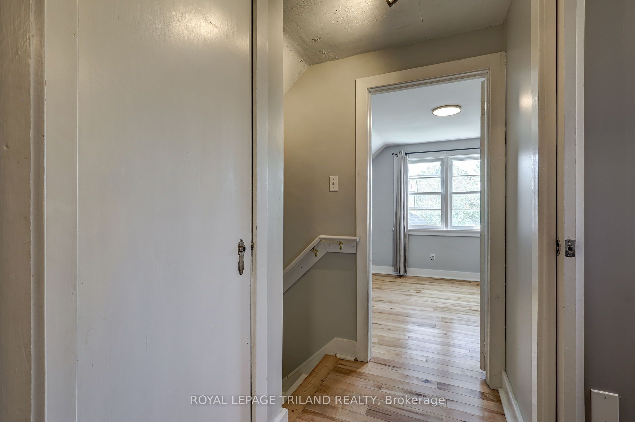 127 Hughes Street Property Photo 25