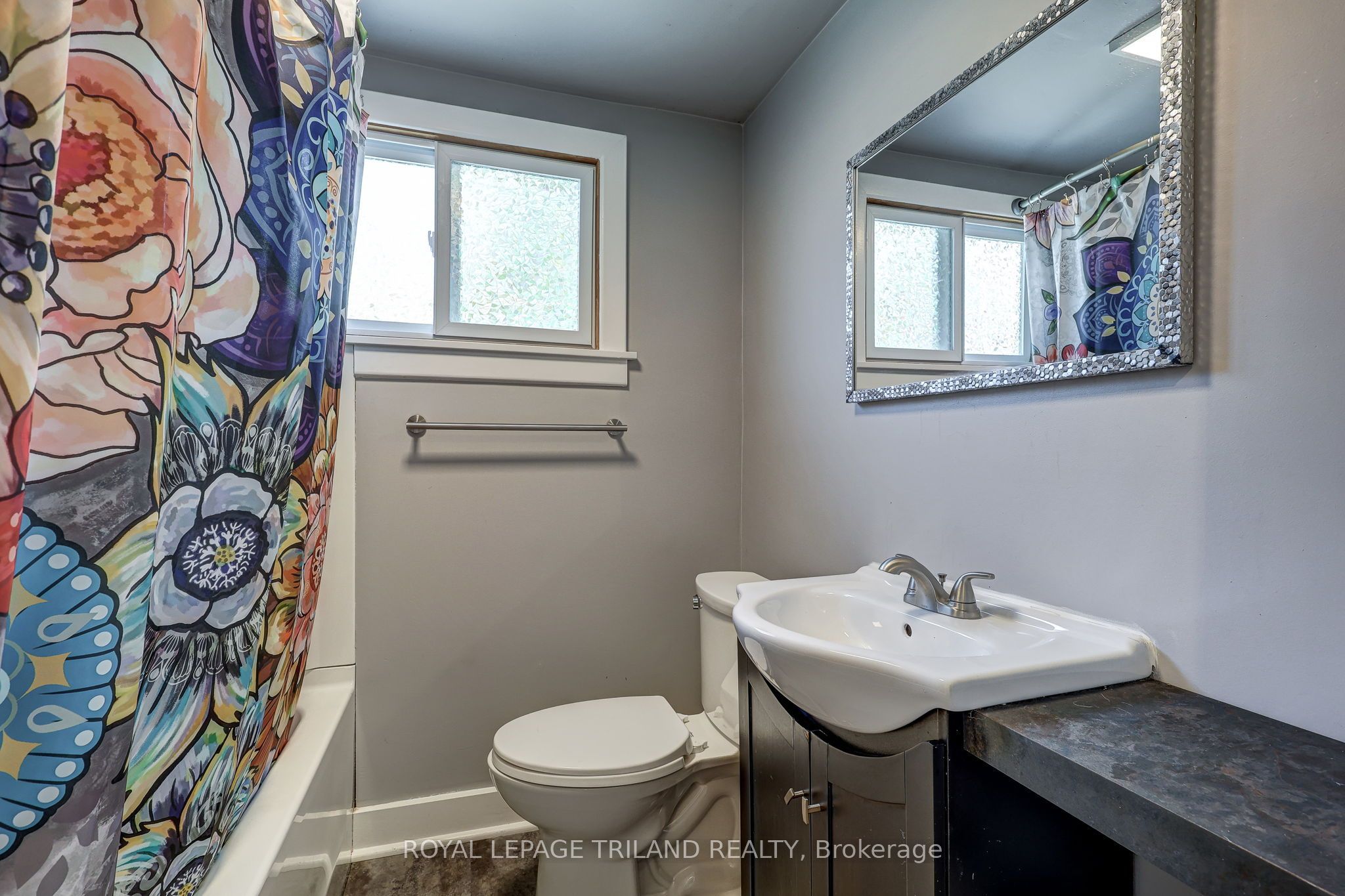 127 Hughes Street Property Photo 27
