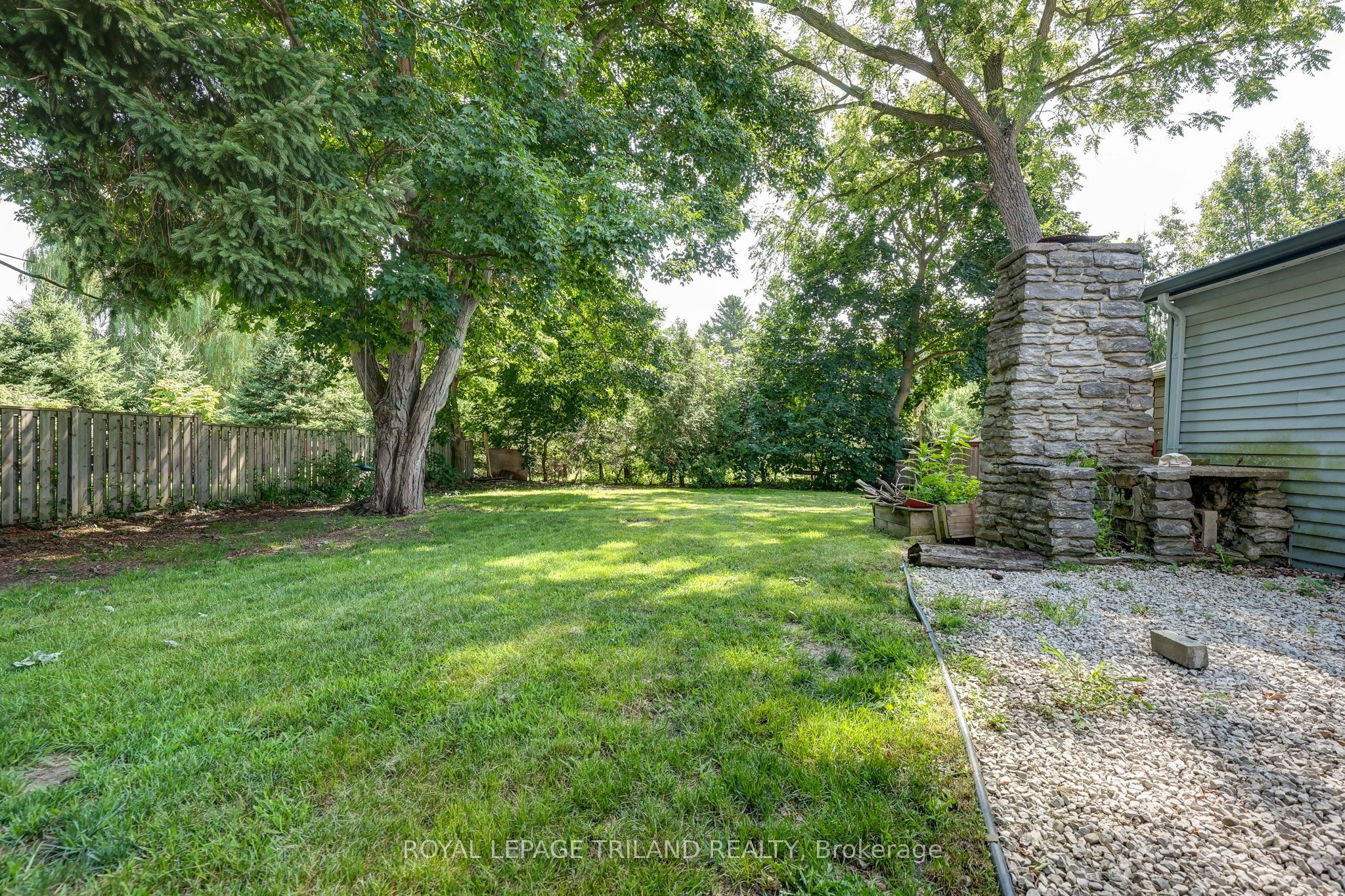 127 Hughes Street Property Photo 34