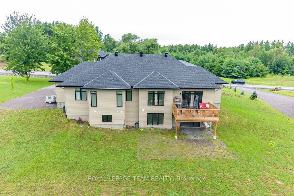 80 Raymond Luhta Crescent Property Photo 41