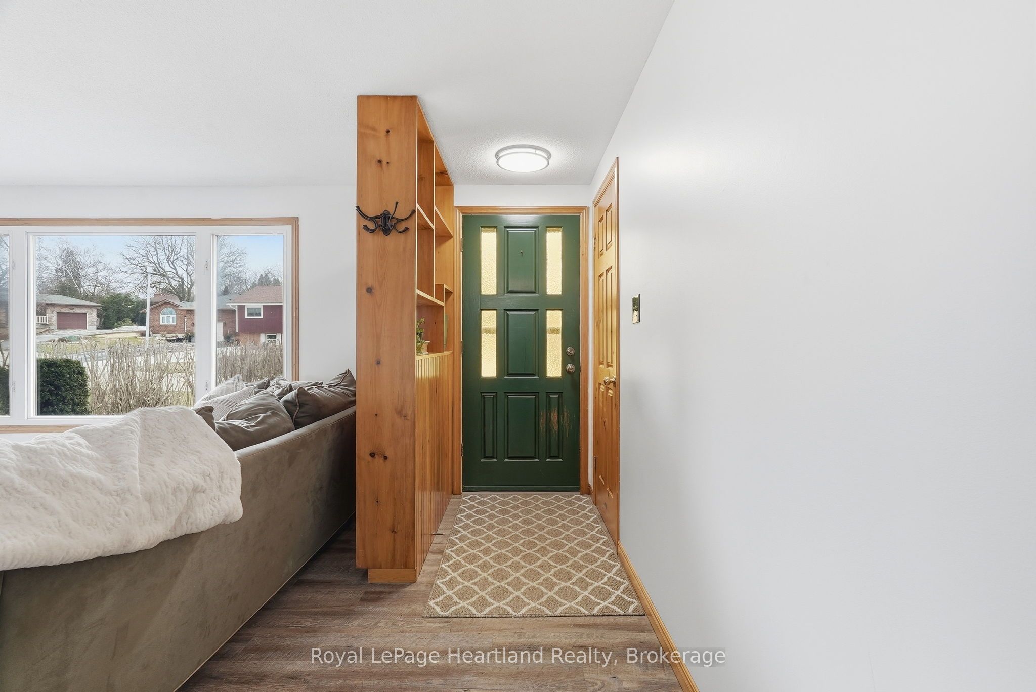 284 Manor Road Property Photo 7
