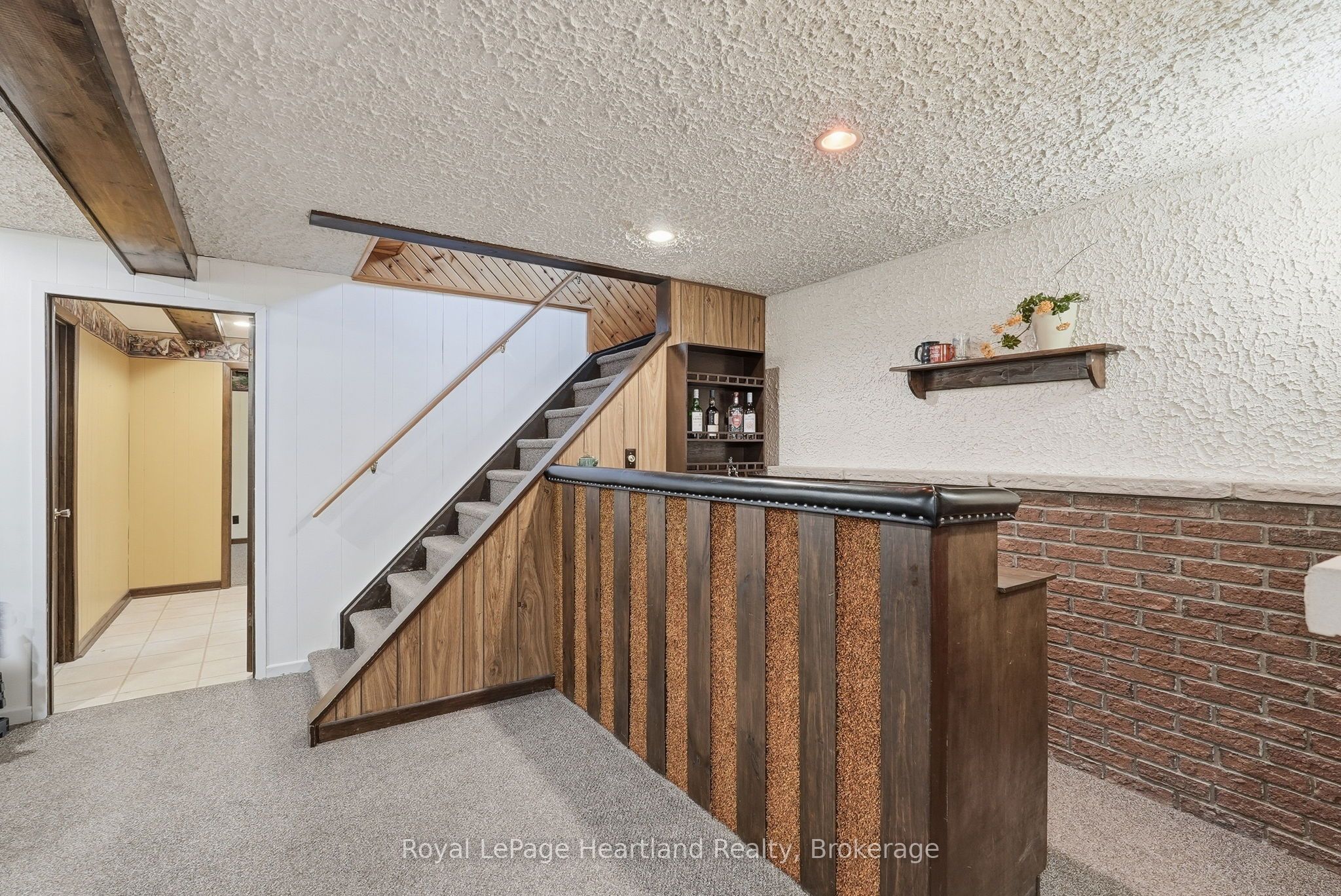 284 Manor Road Property Photo 27