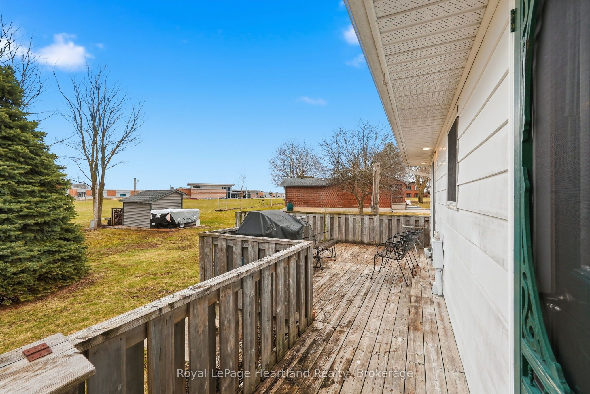 284 Manor Road Property Photo 33