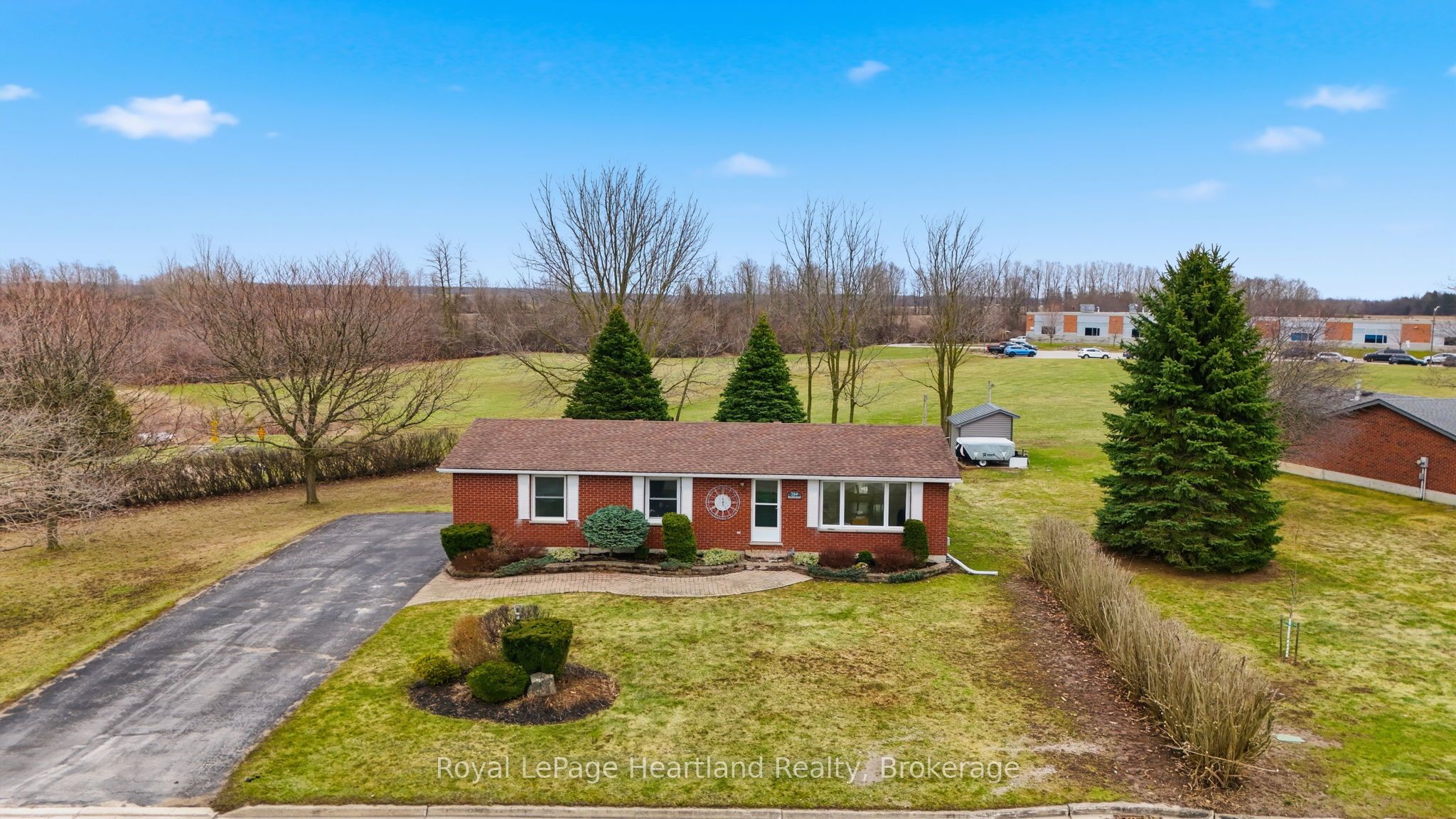 284 Manor Road Property Photo 42
