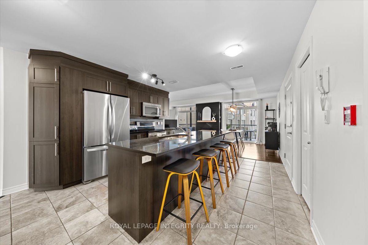 100 Prestige Circle 5 Property Photo 6
