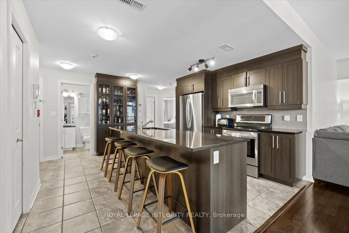 100 Prestige Circle 5 Property Photo 10