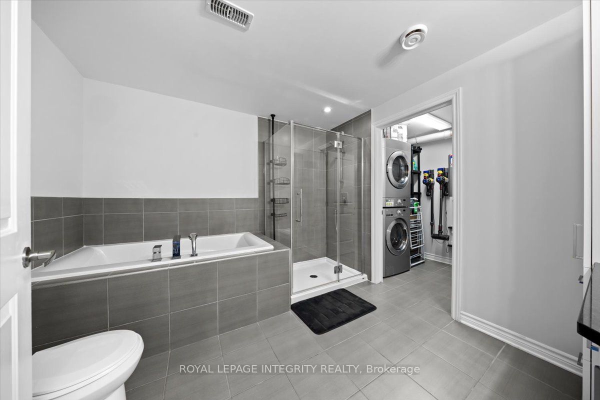100 Prestige Circle 5 Property Photo 25