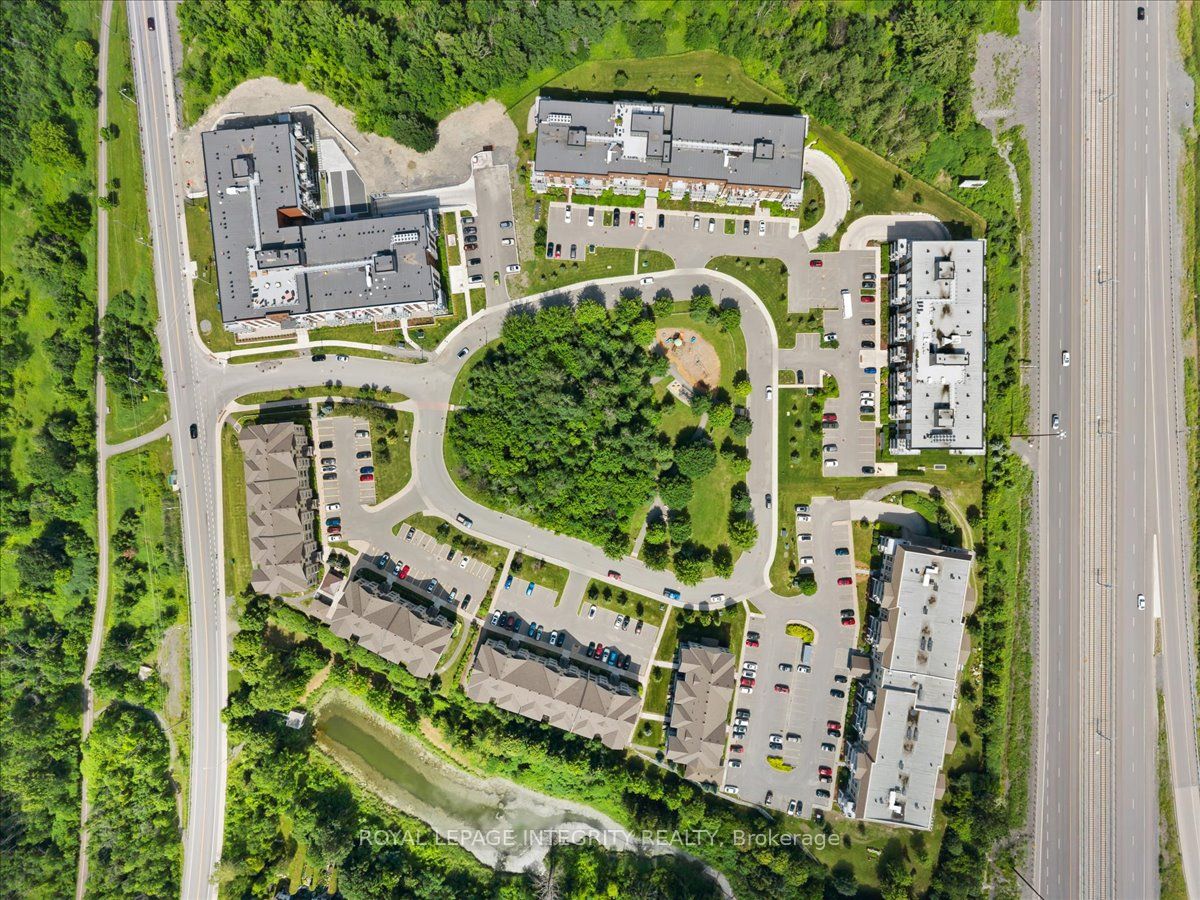 100 Prestige Circle 5 Property Photo 40