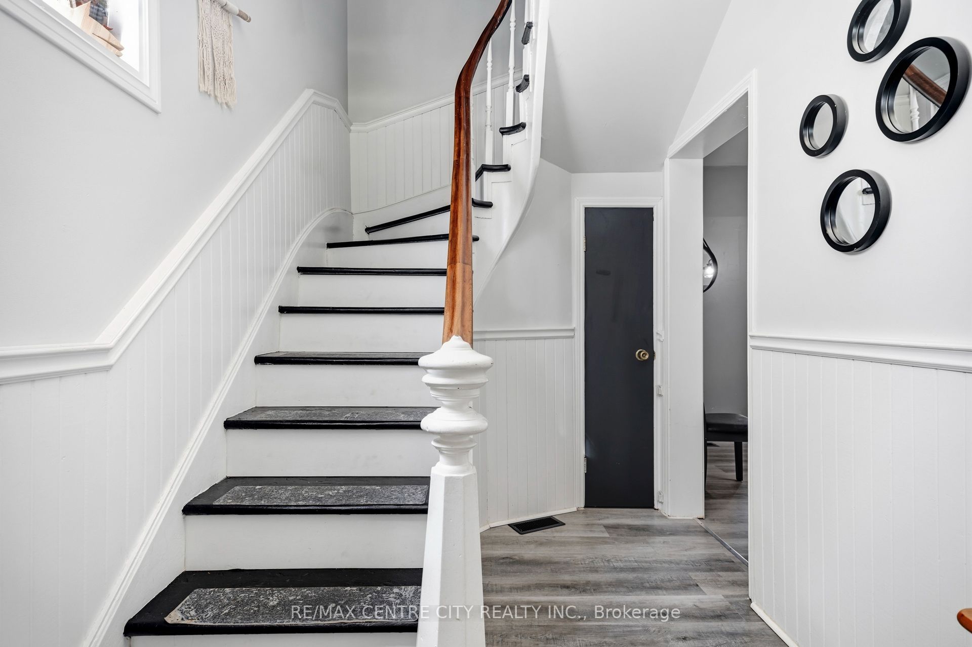56 Mitchell Street Property Photo 4