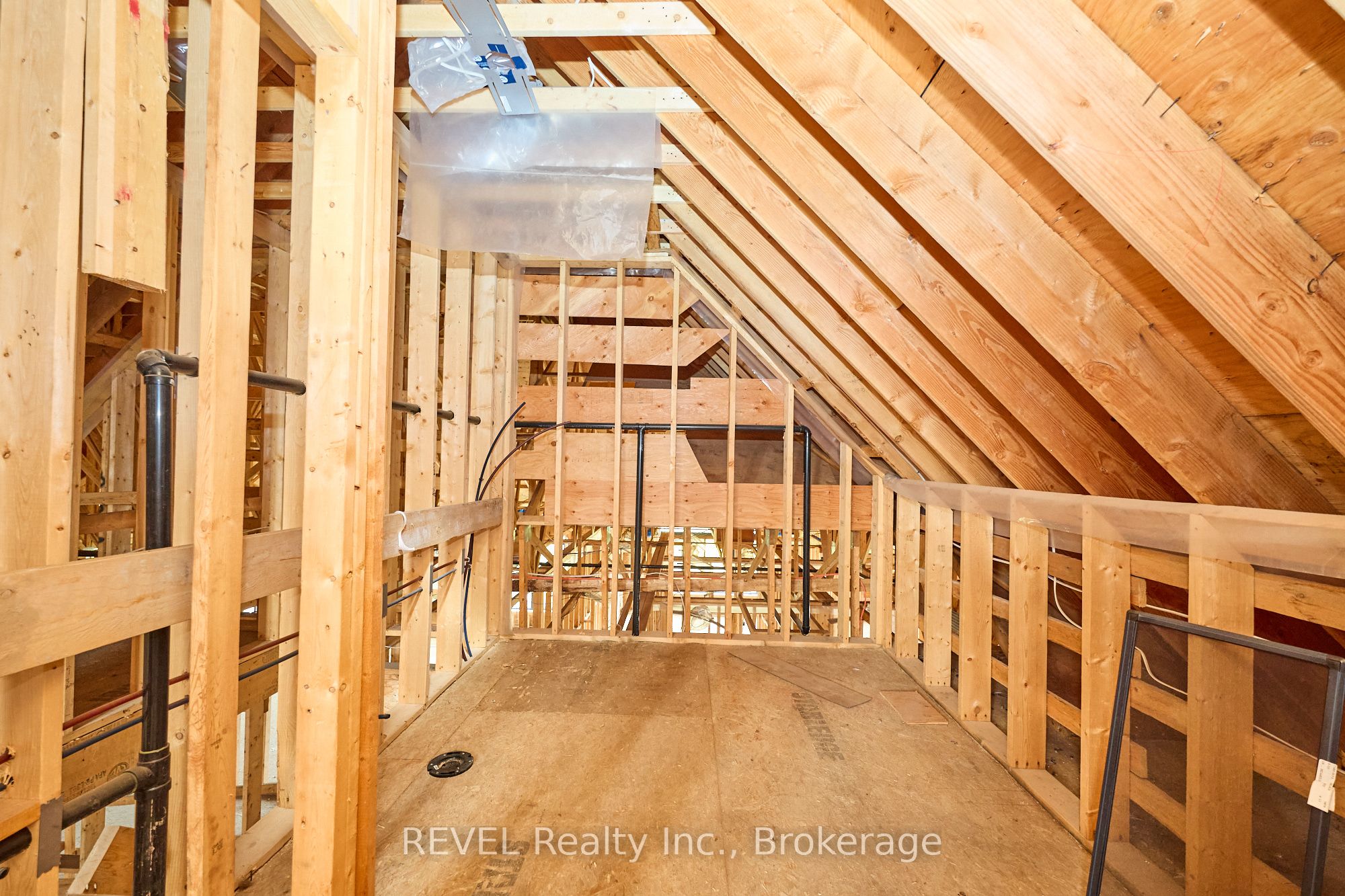 62 Bergenstein Crescent Property Photo 32