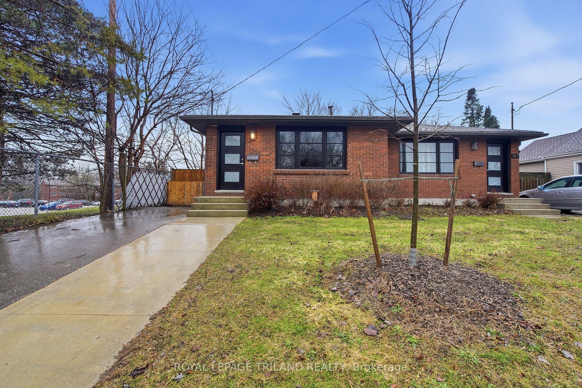 125 Connaught Avenue Property Photo 31