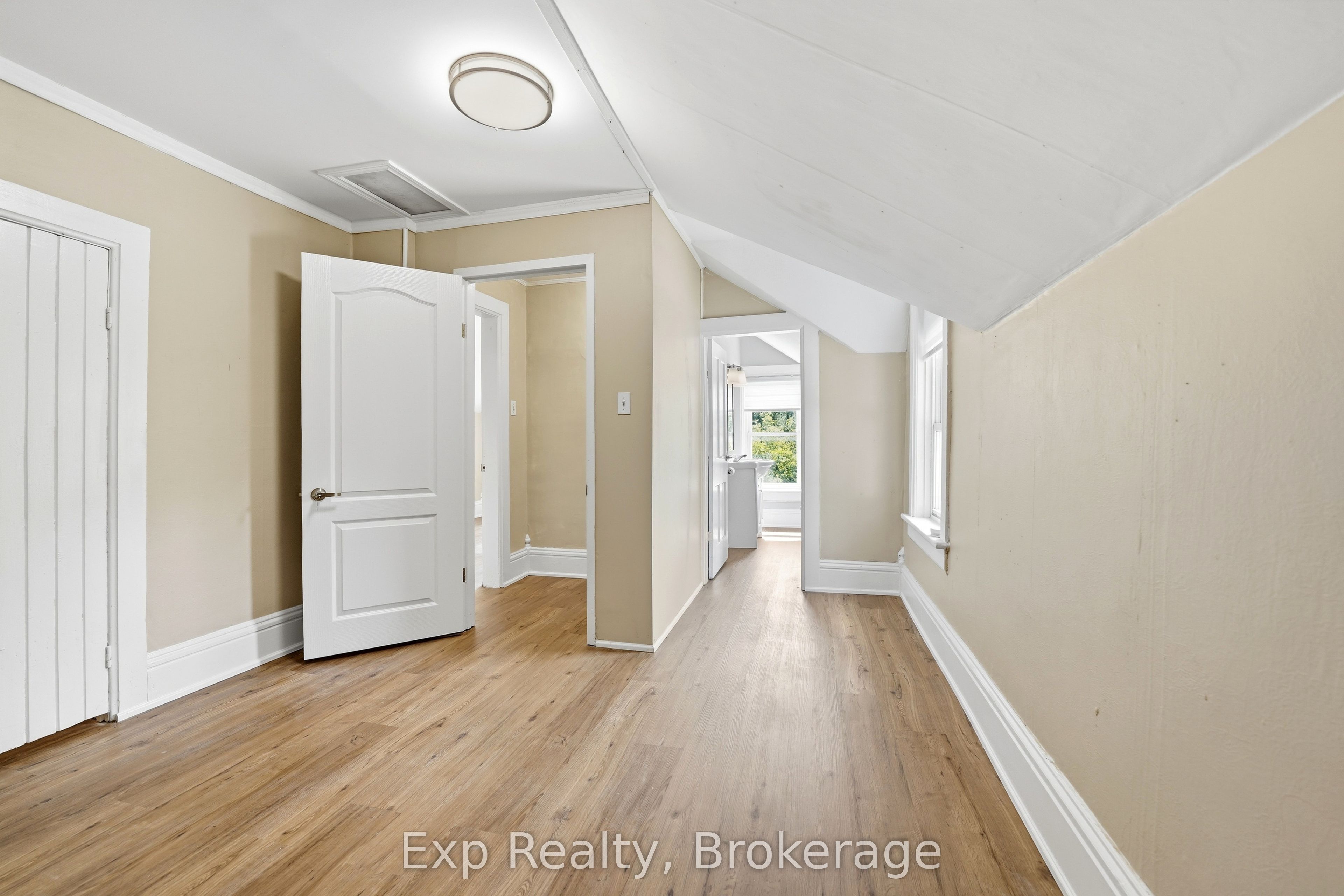 82 - 84 Bursthall Street Property Photo 18