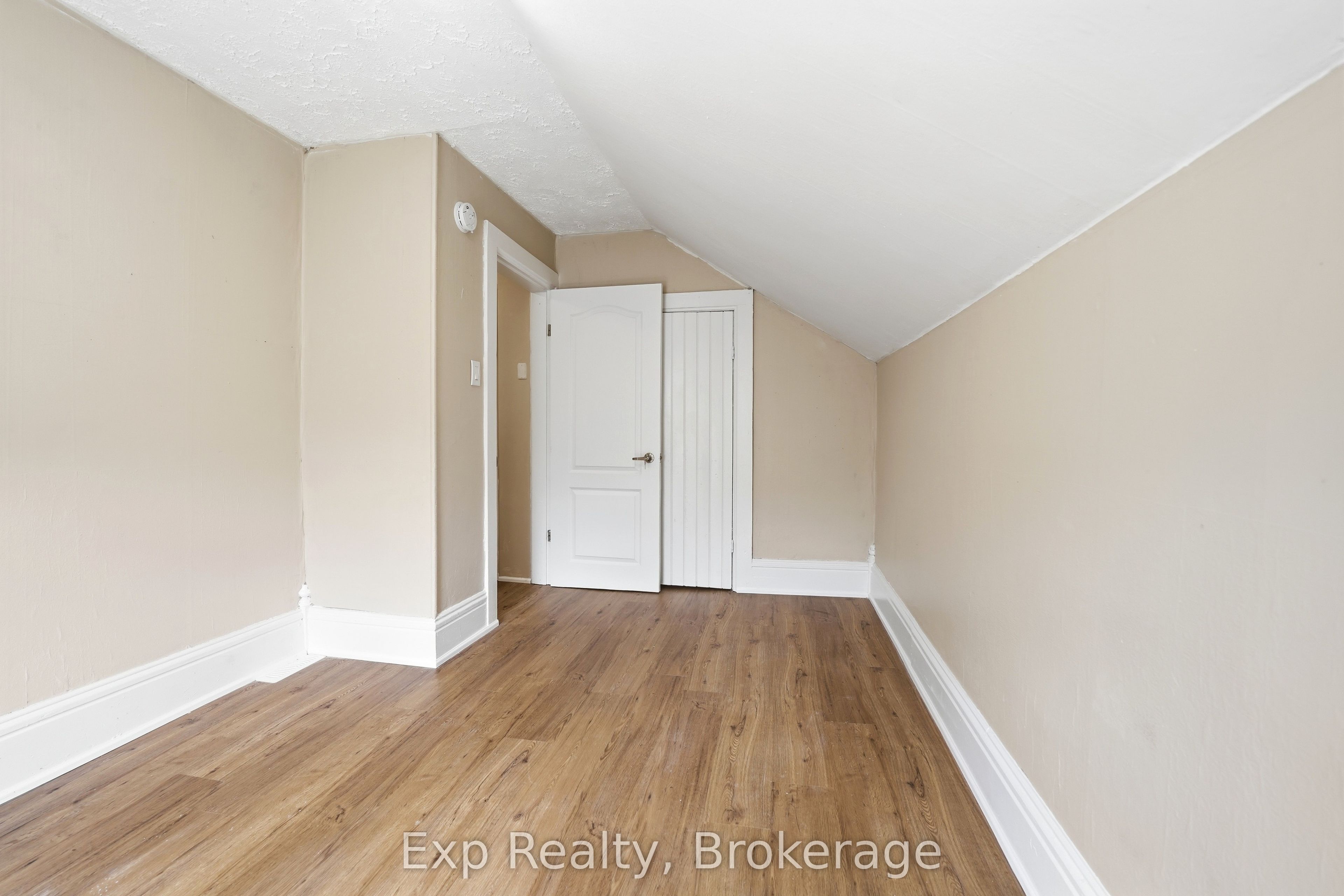 82 - 84 Bursthall Street Property Photo 21