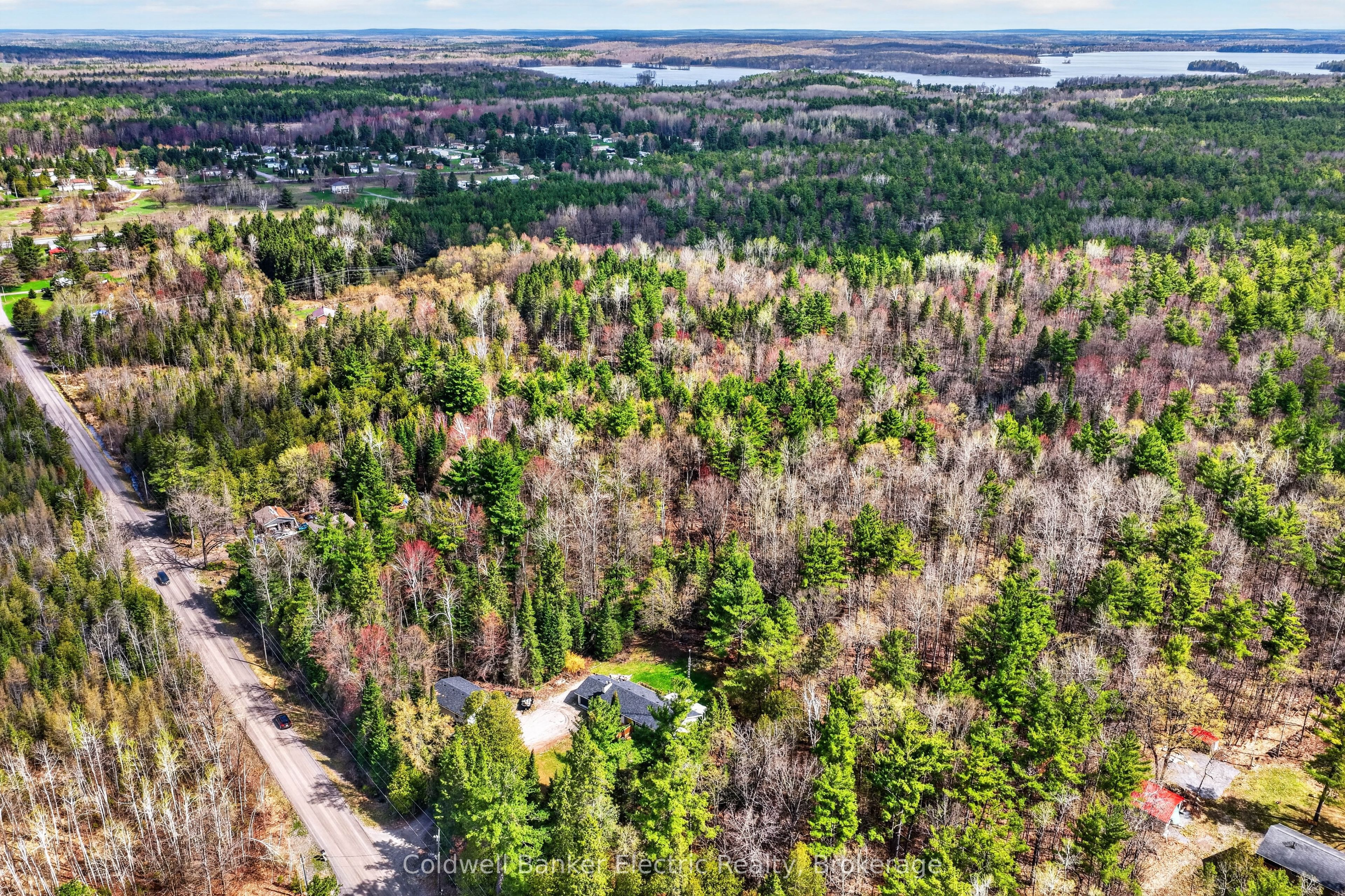 517 2nd Line Belmont Property Photo 43