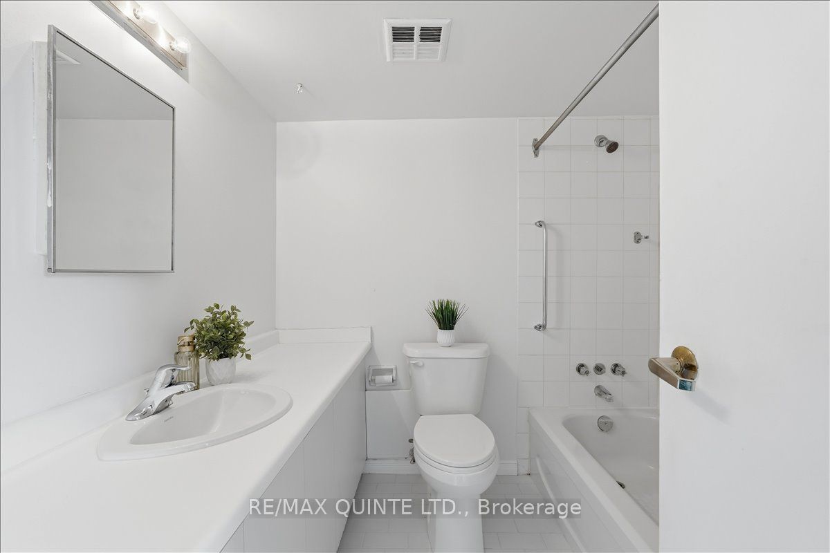 344 Front Street 201 Property Photo 19