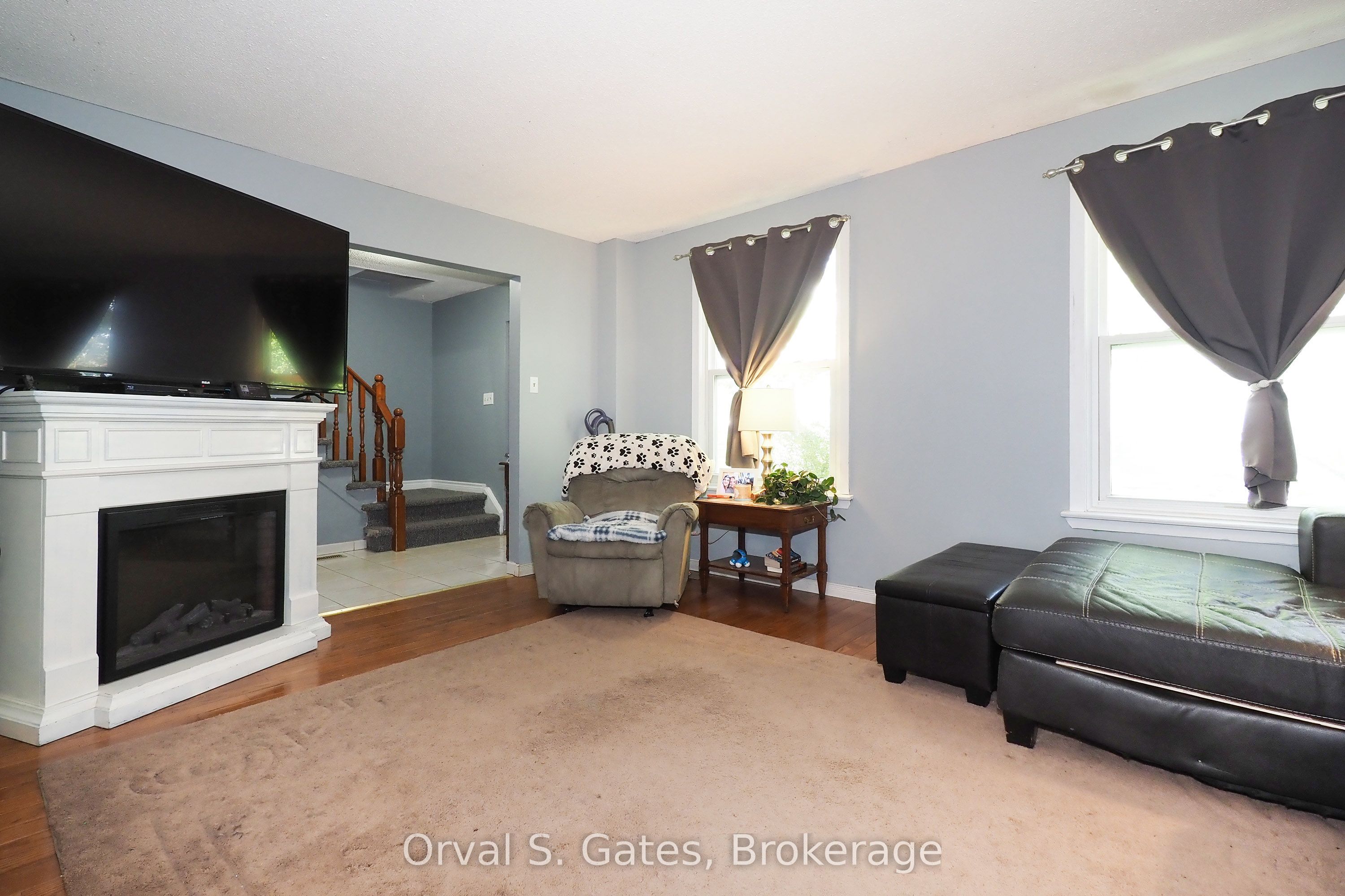 3 Queensdale Crescent Property Photo 17