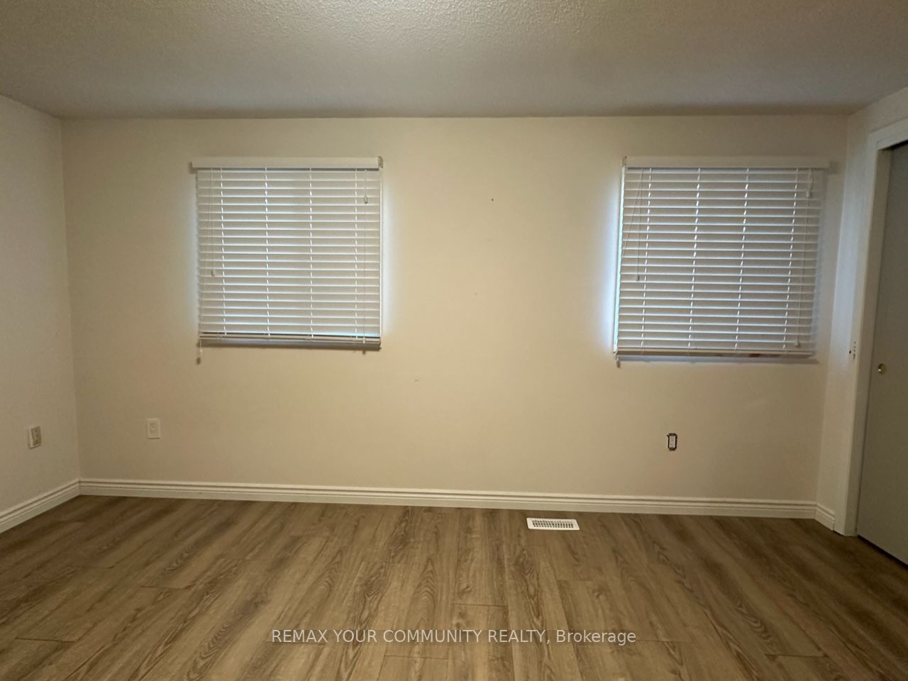 9 Buchanan Crescent Property Photo 11