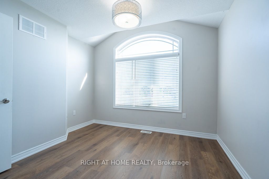 10 Cittadella Boulevard Property Photo 24