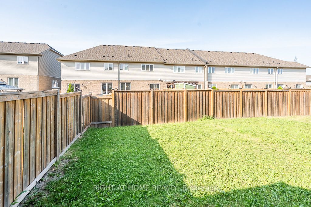 10 Cittadella Boulevard Property Photo 35