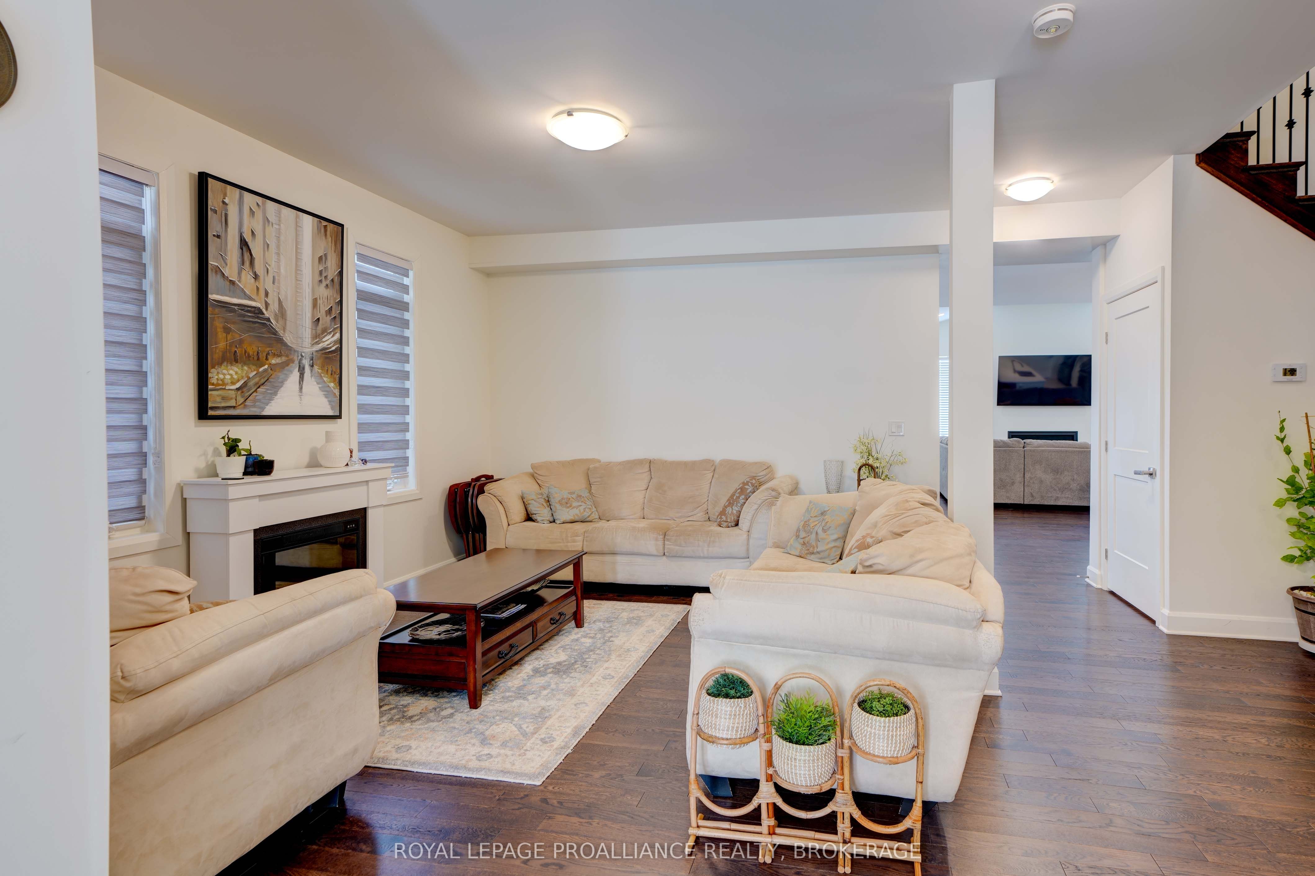 1369 Andersen Drive Property Photo 3