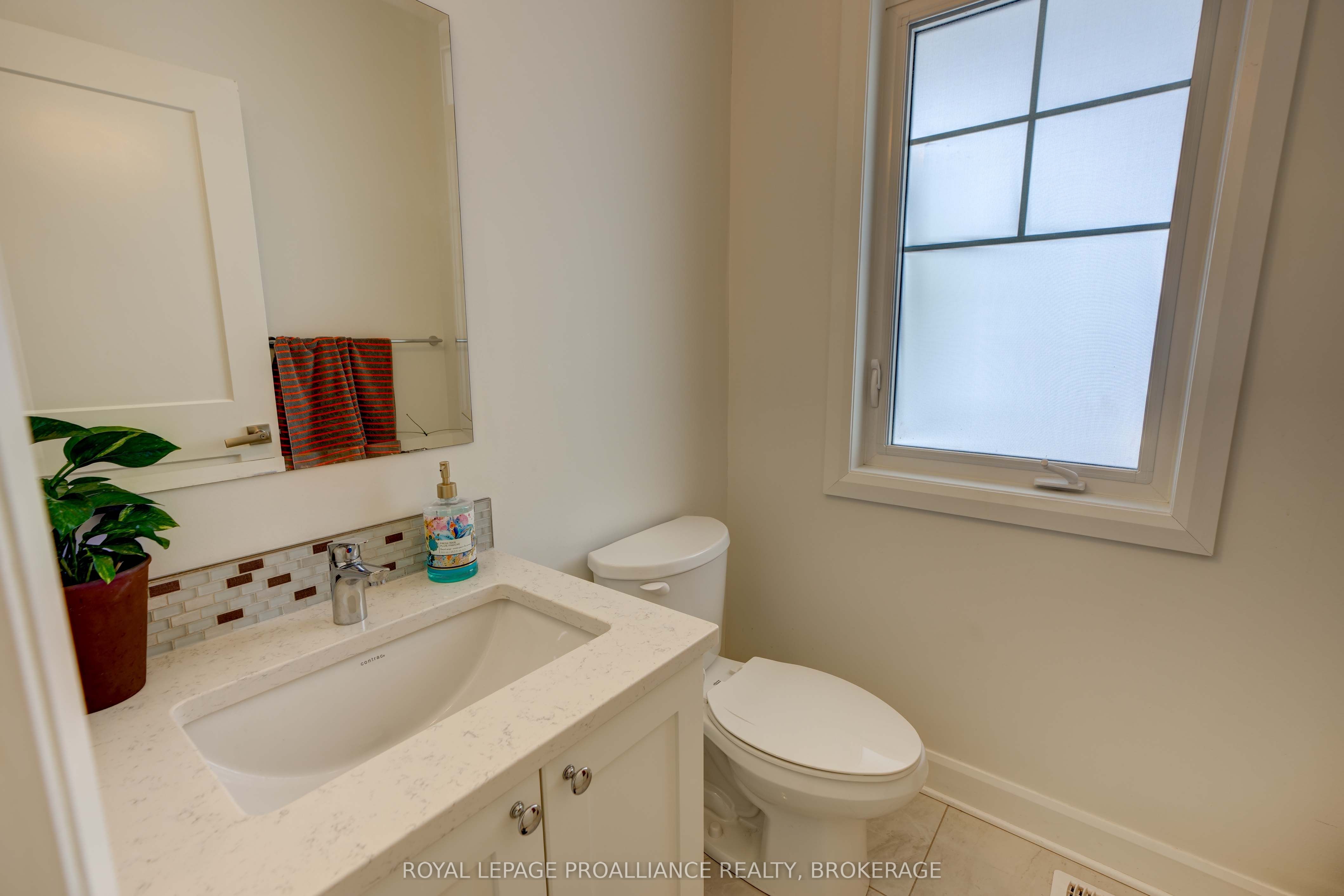 1369 Andersen Drive Property Photo 10