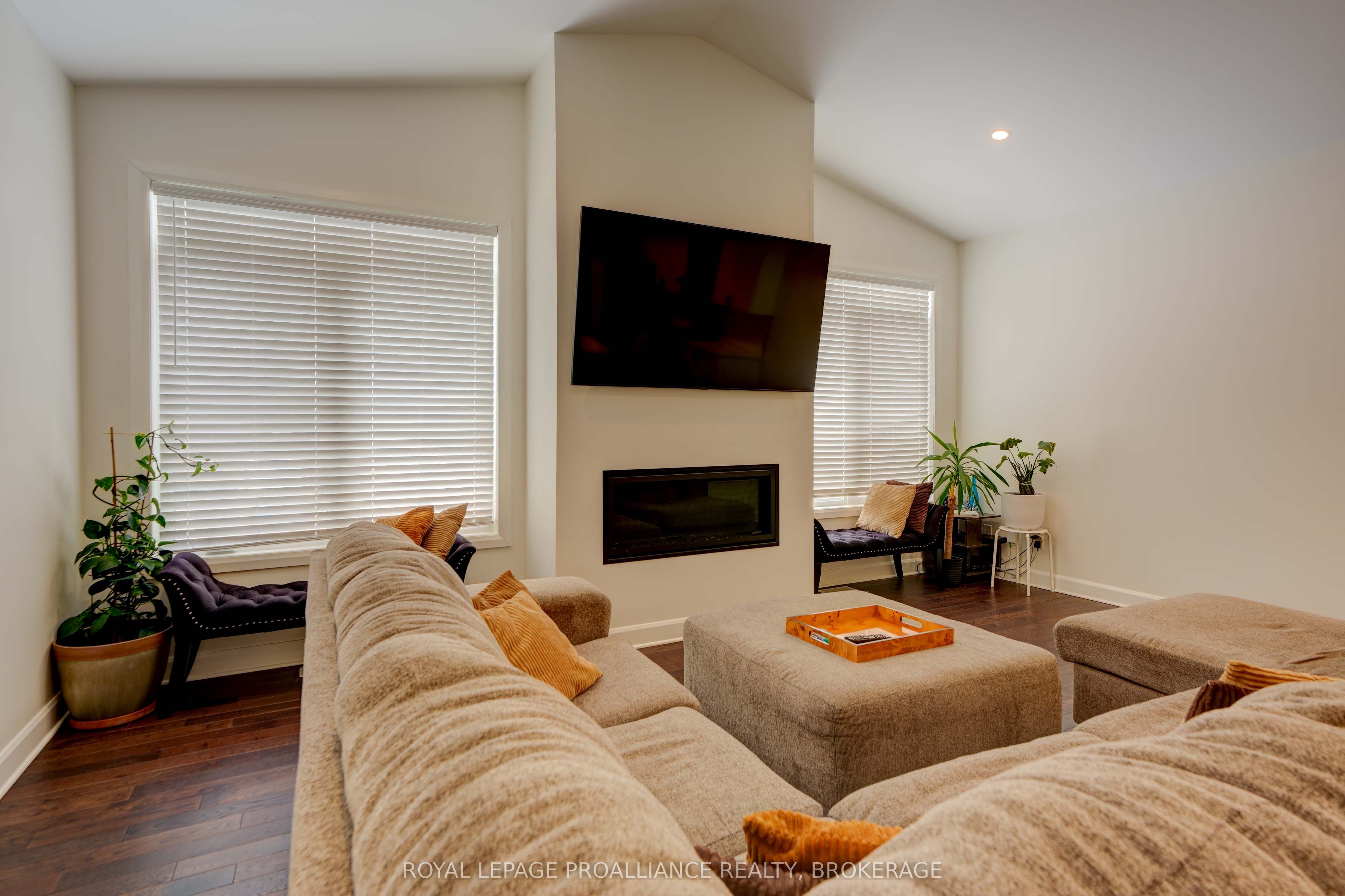 1369 Andersen Drive Property Photo 19