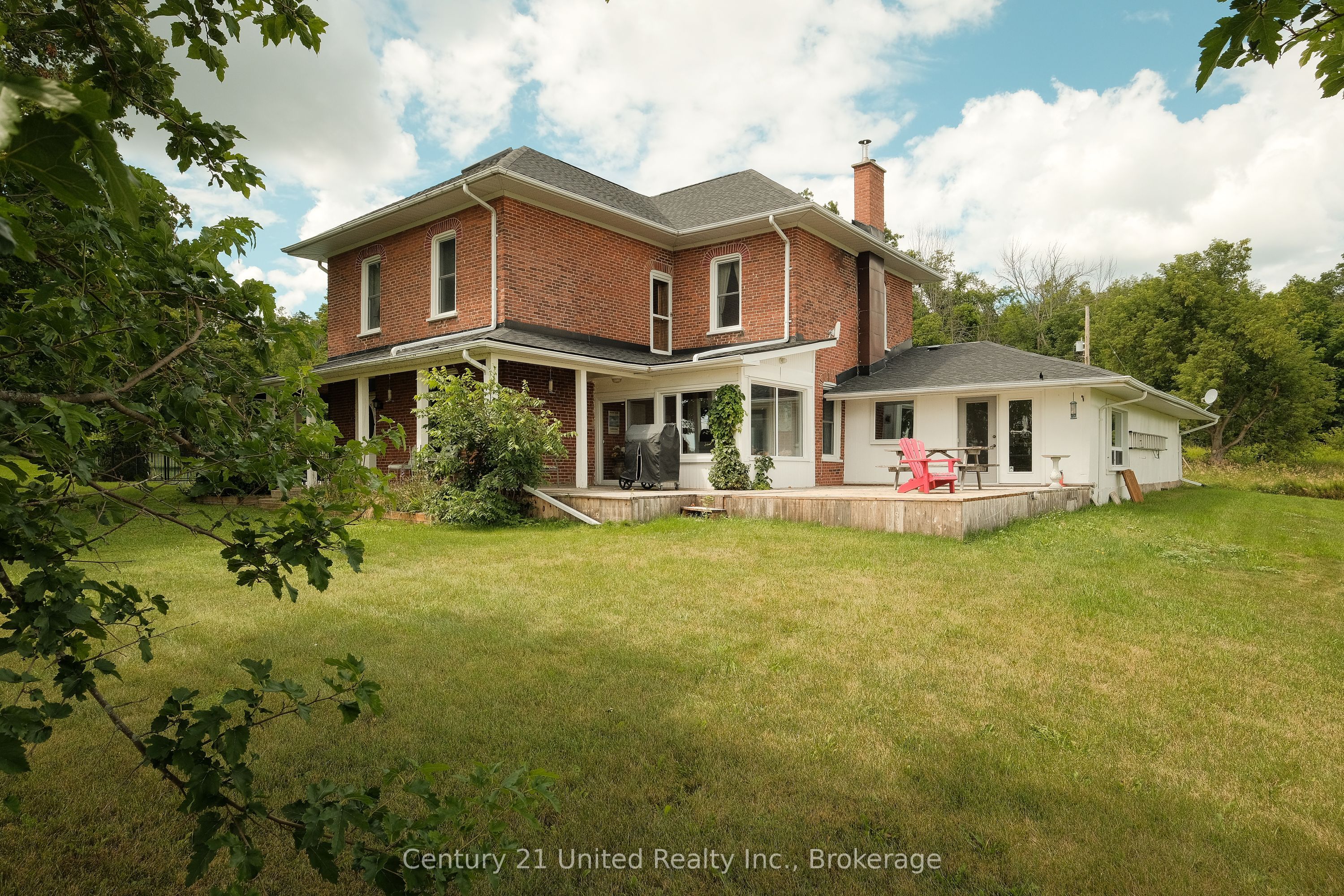 2261 Asphodel 6th Line Property Photo 35