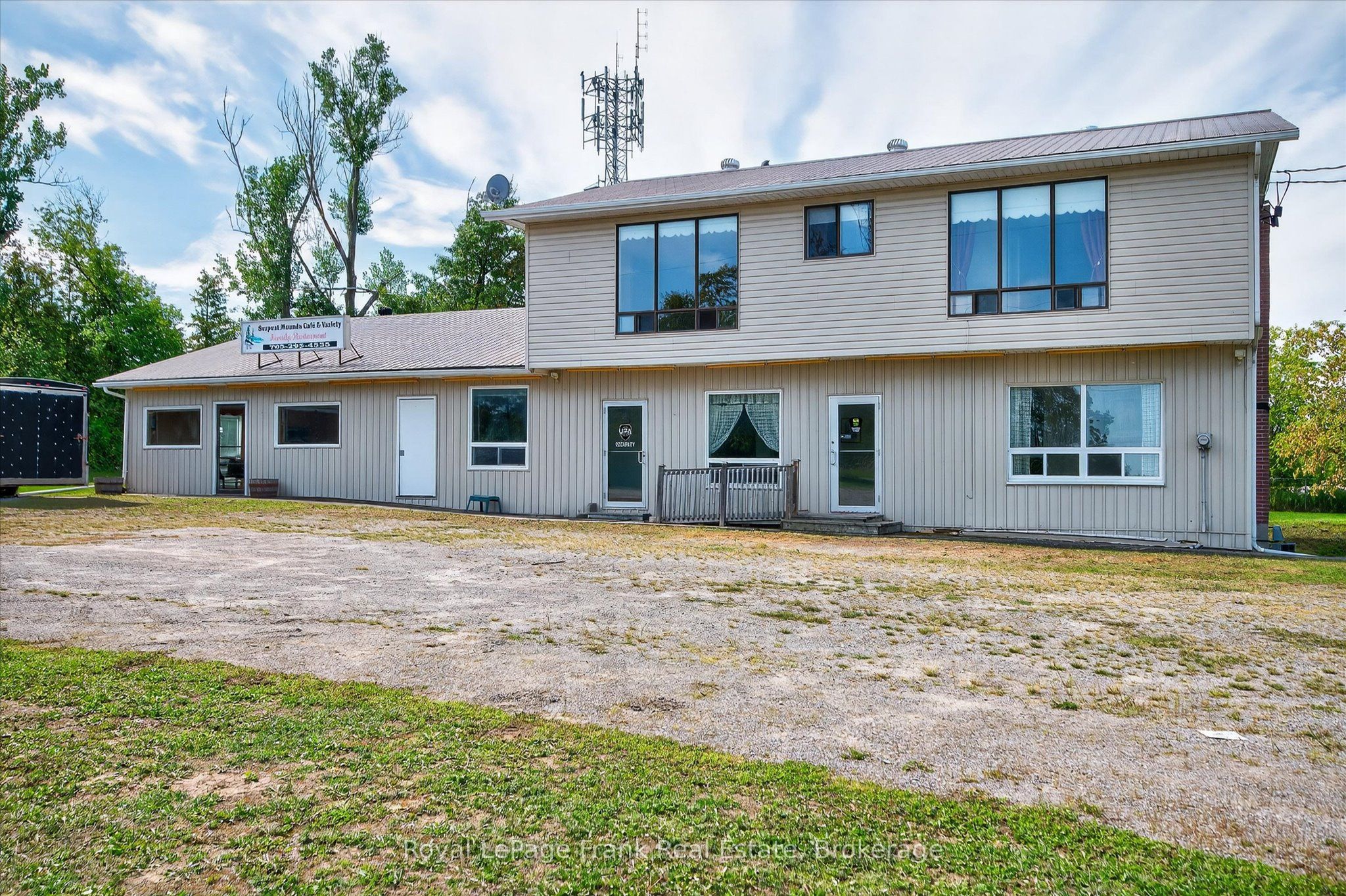 680 Serpent Mounds Road Property Photo 2