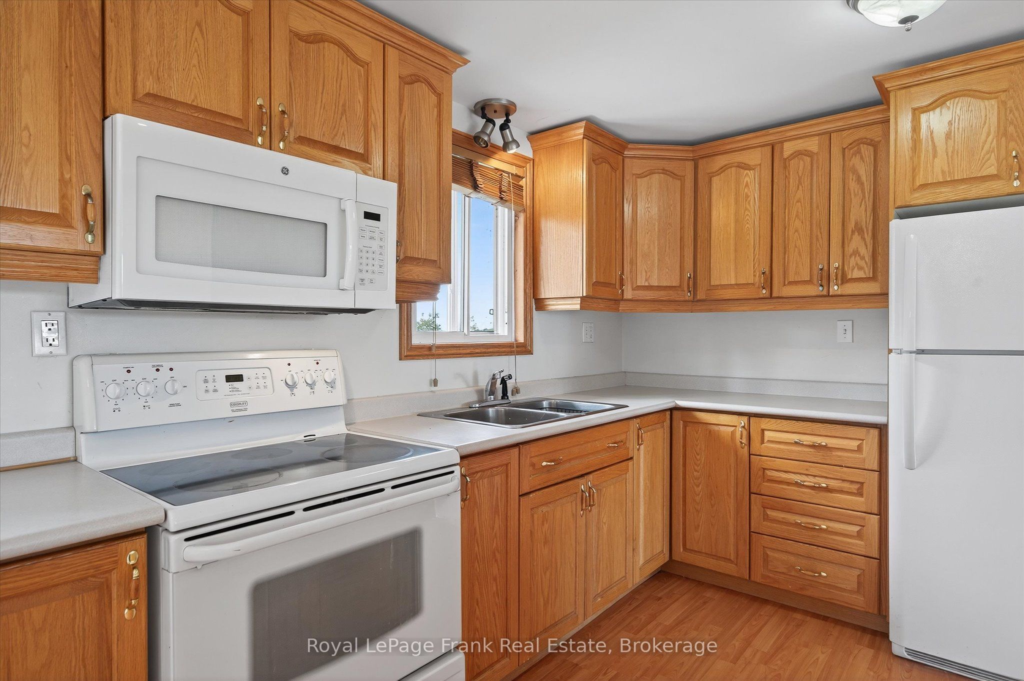 680 Serpent Mounds Road Property Photo 31