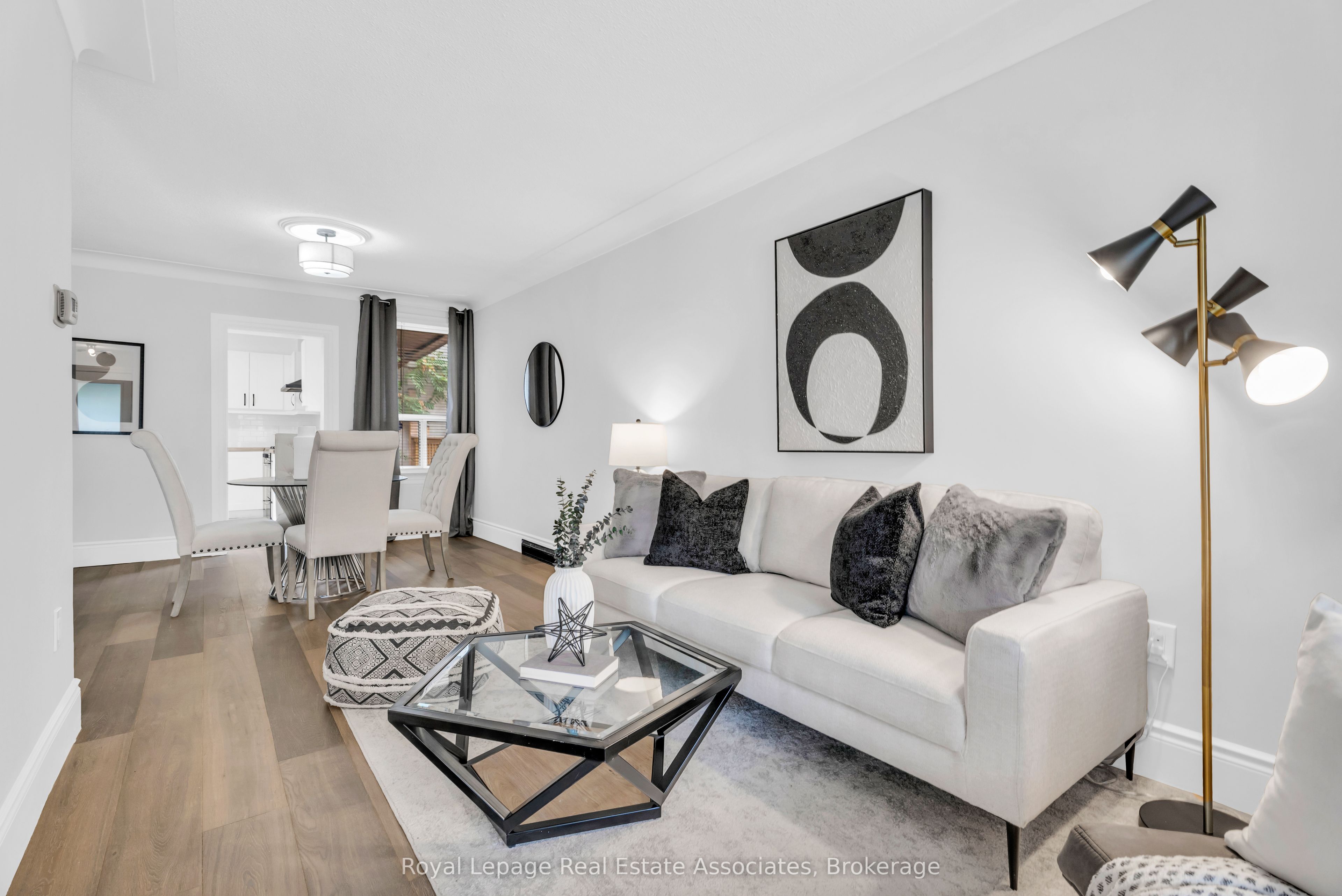 10 Gordon Street Property Photo 5