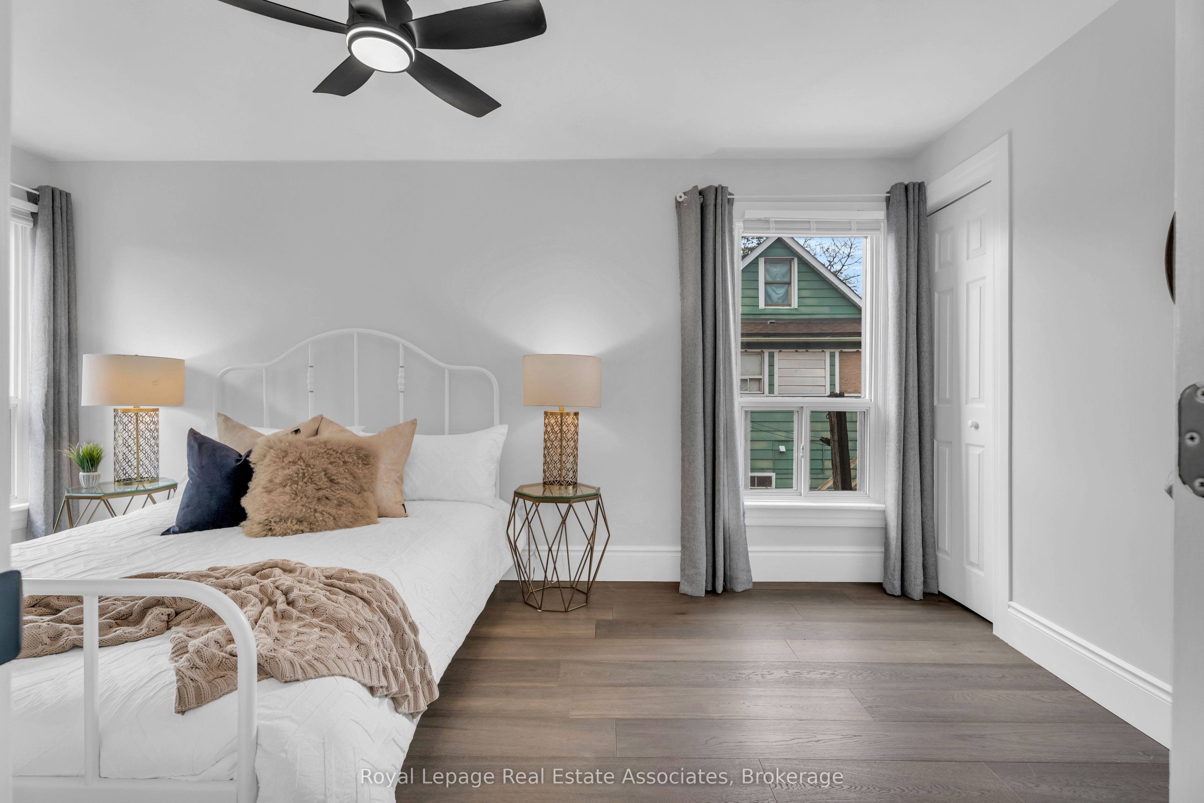 10 Gordon Street Property Photo 17