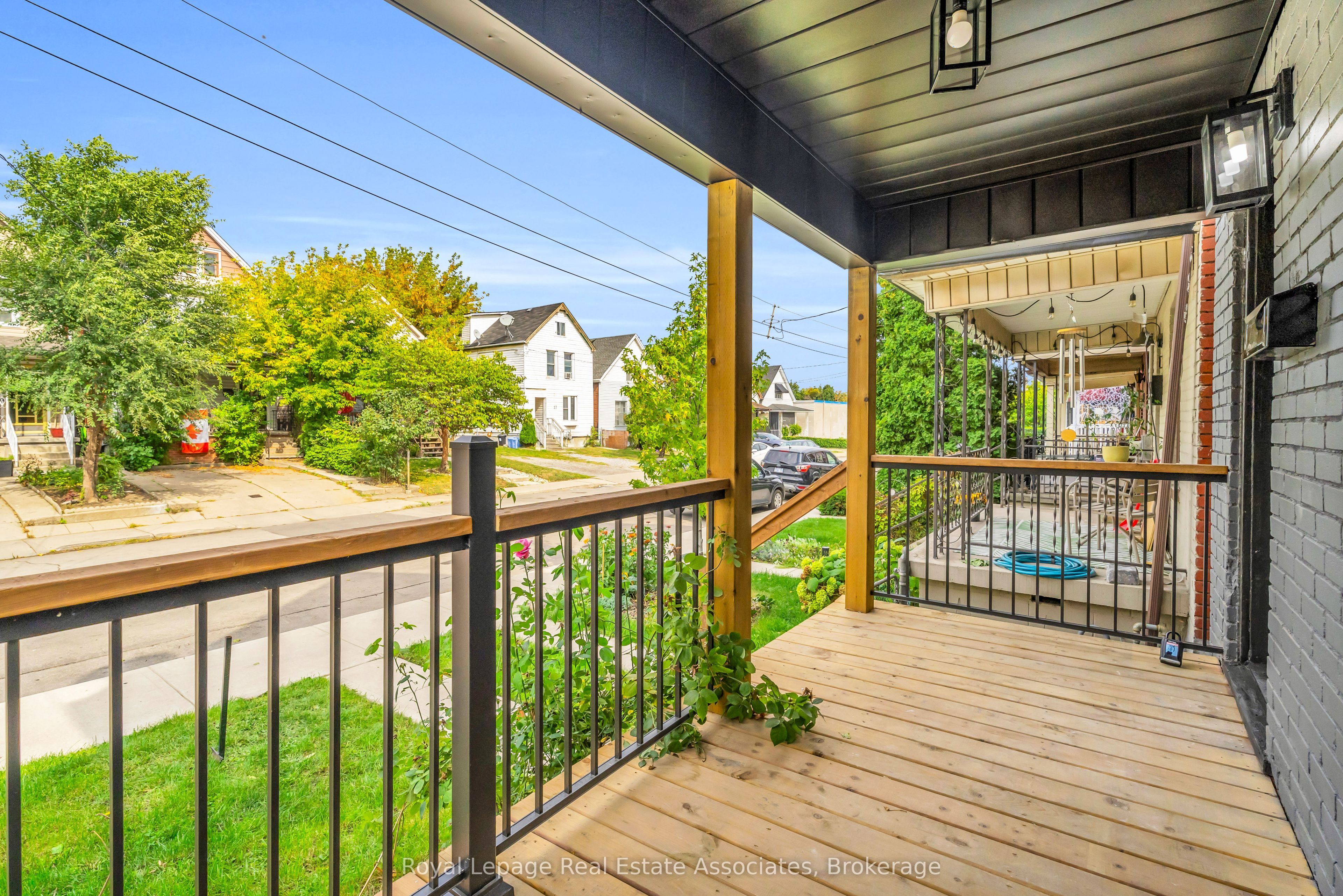 10 Gordon Street Property Photo 34
