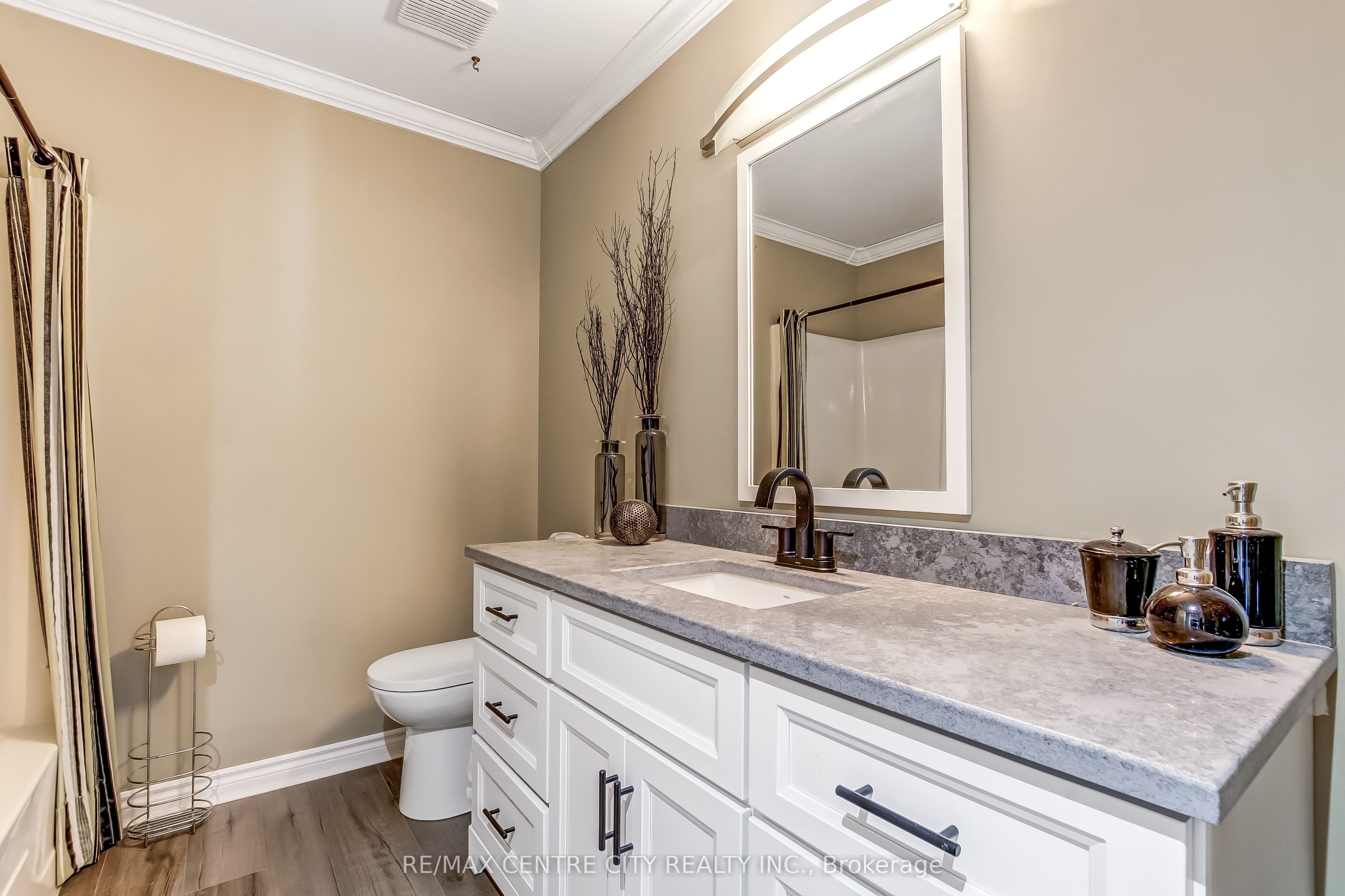 79 Ashley Crescent Property Photo 12