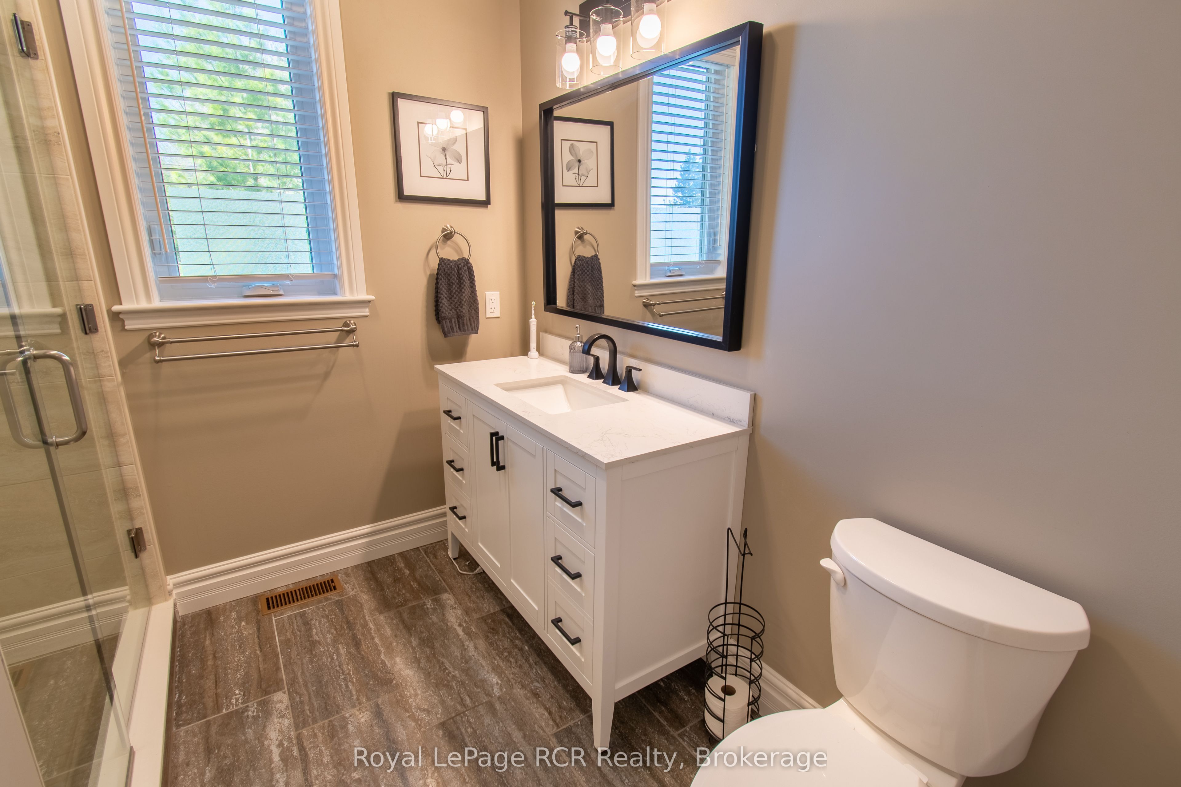 154 Macintosh Drive Property Photo 30