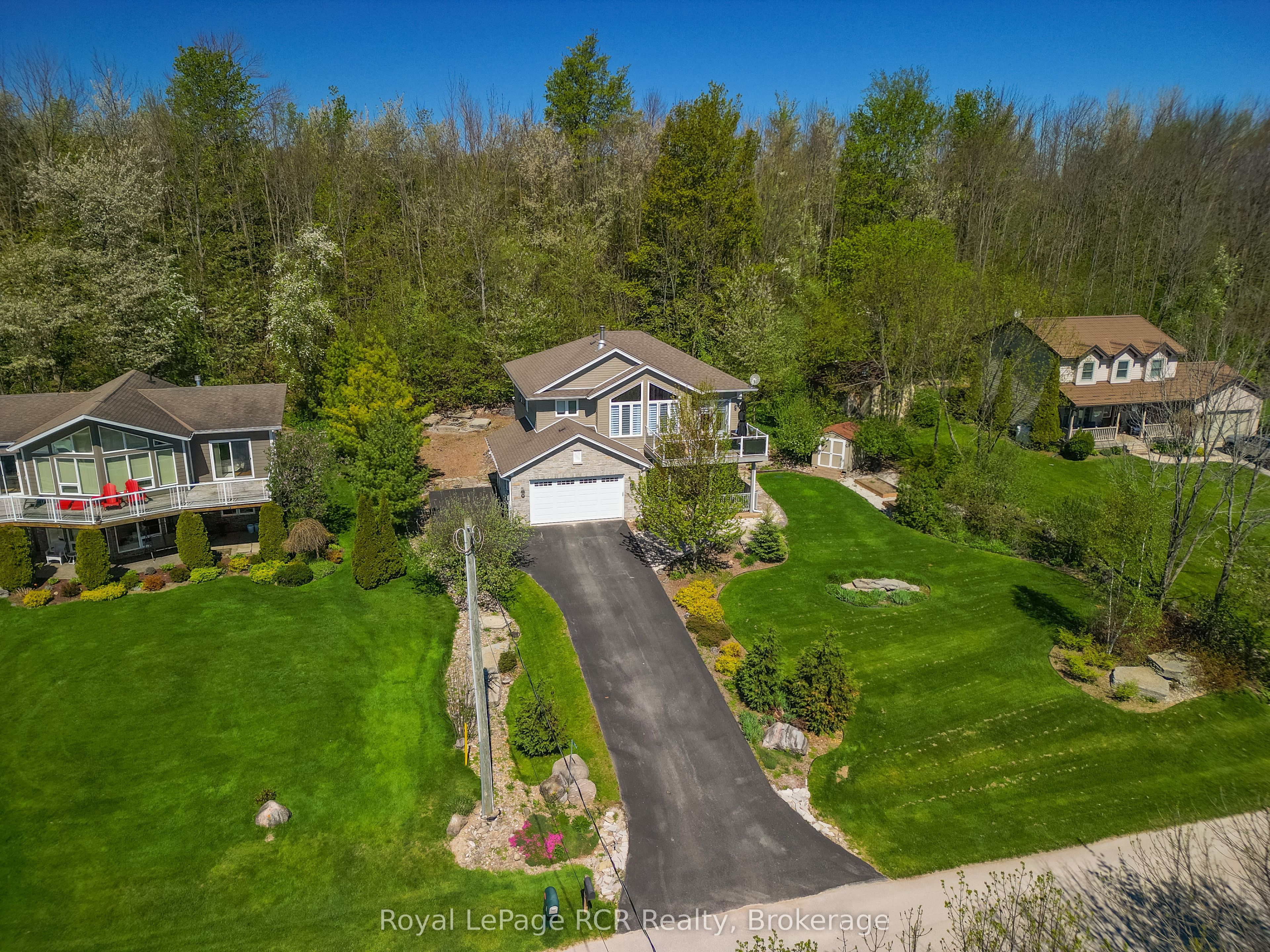 154 Macintosh Drive Property Photo 41