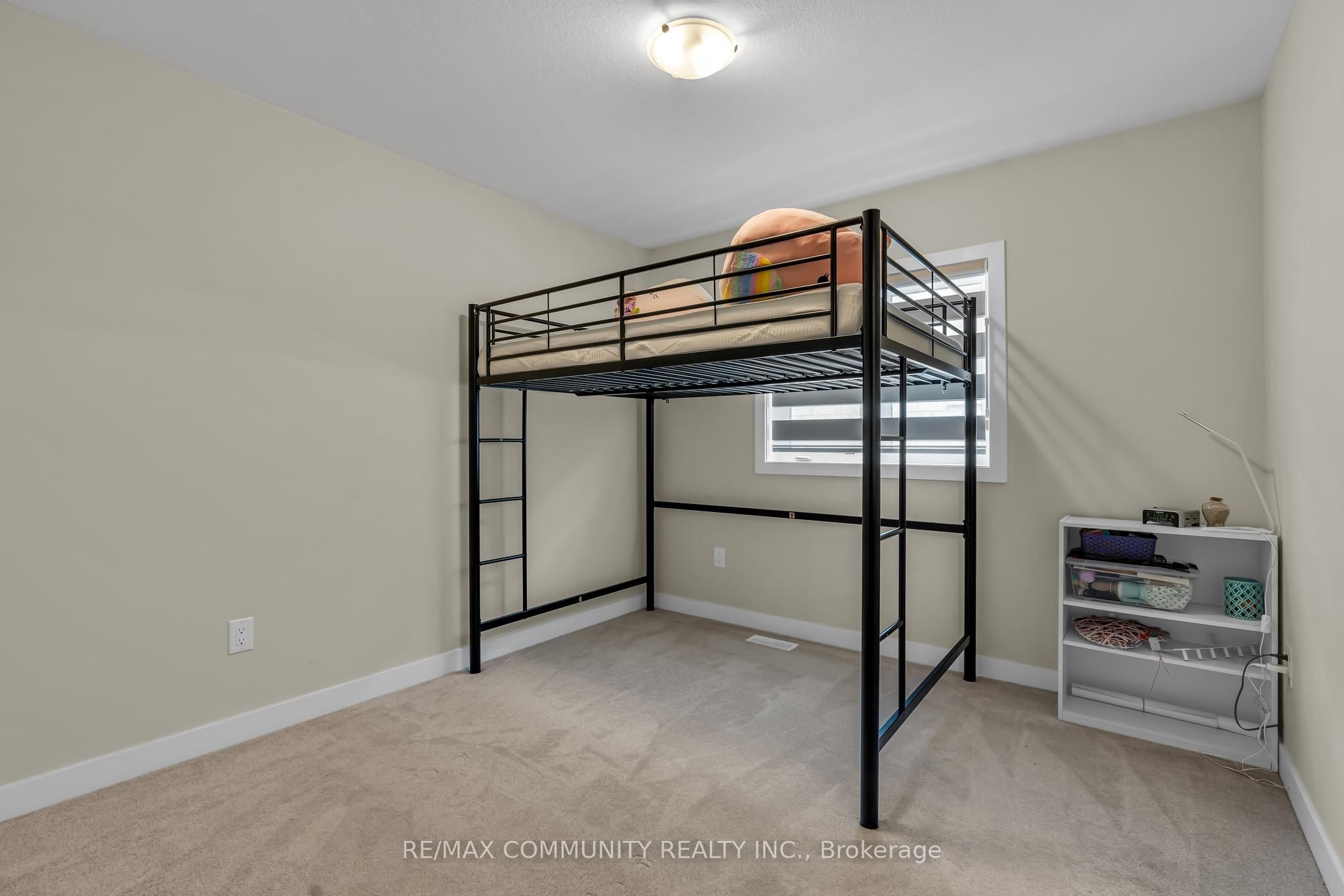 88 Sundin Drive Property Photo 33