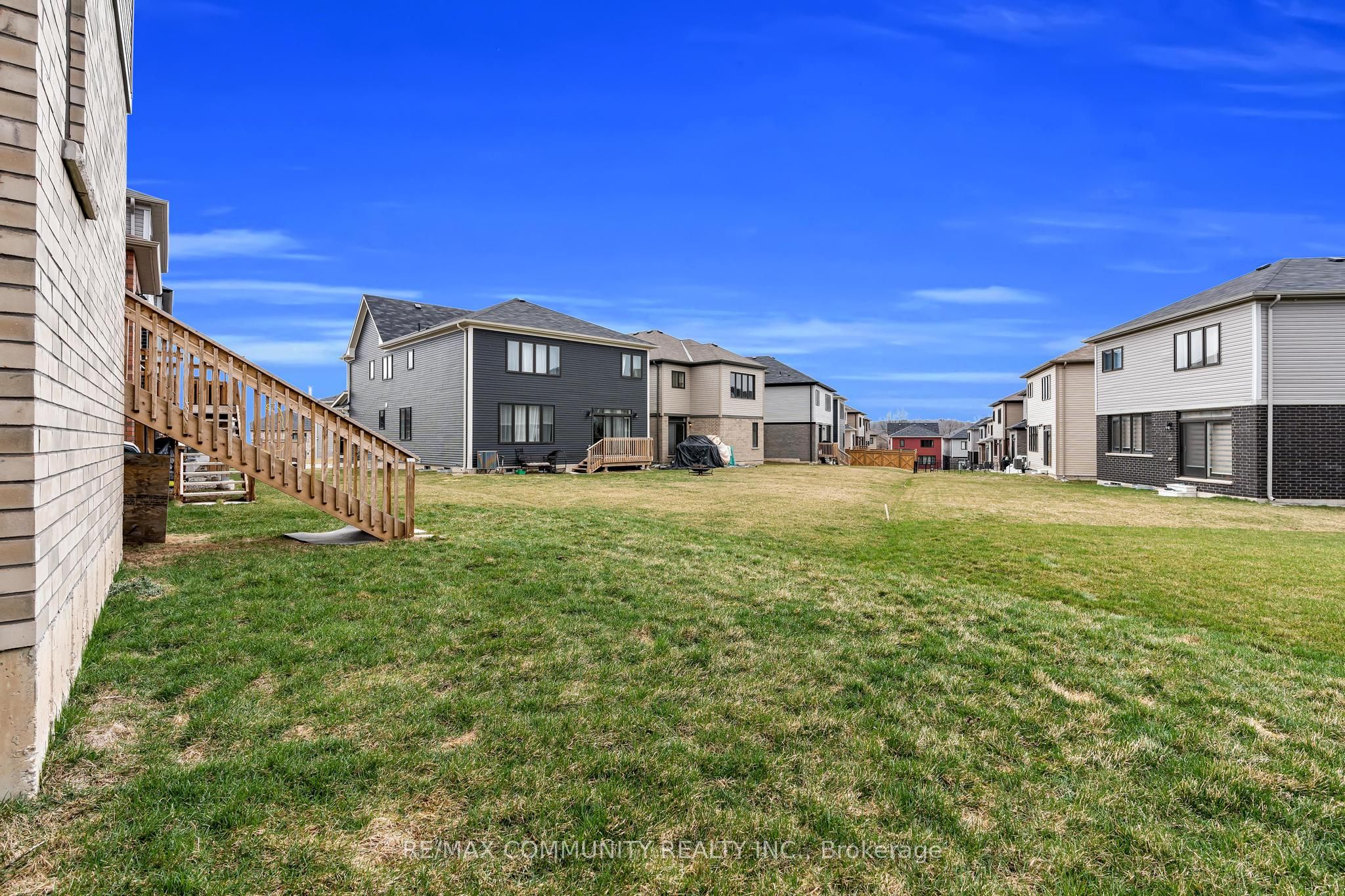 88 Sundin Drive Property Photo 40