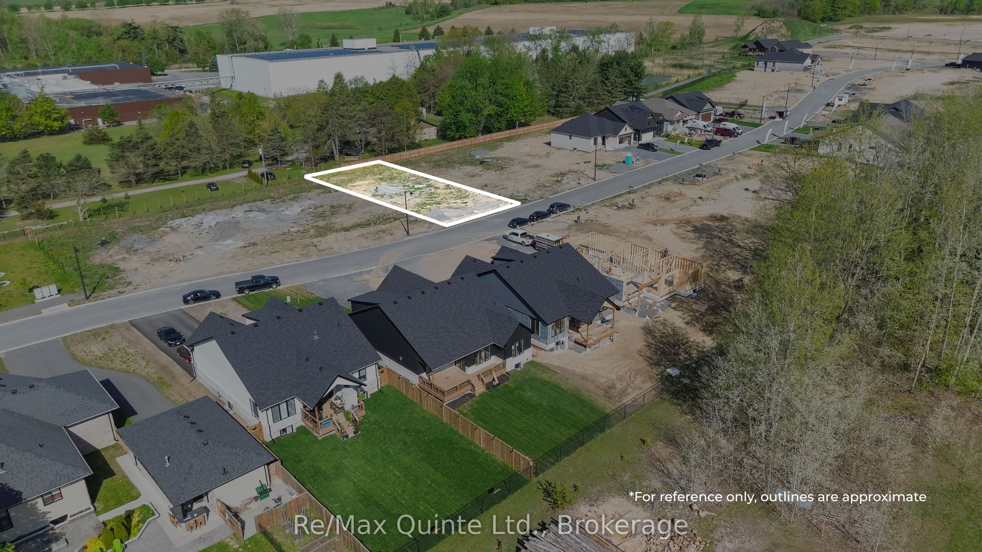 17 Deerview Drive Property Photo 6