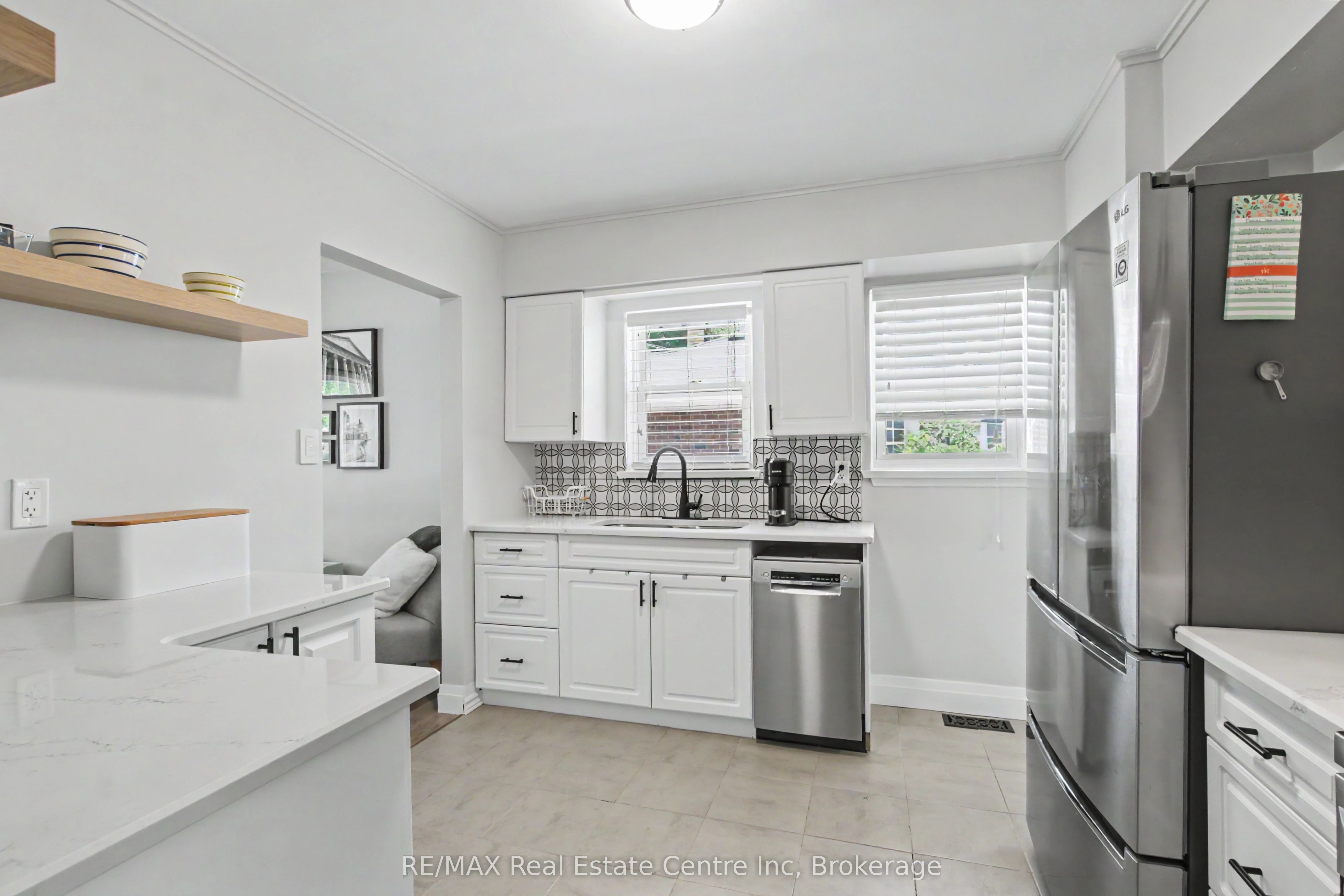 57 Vancouver Drive Property Photo 10