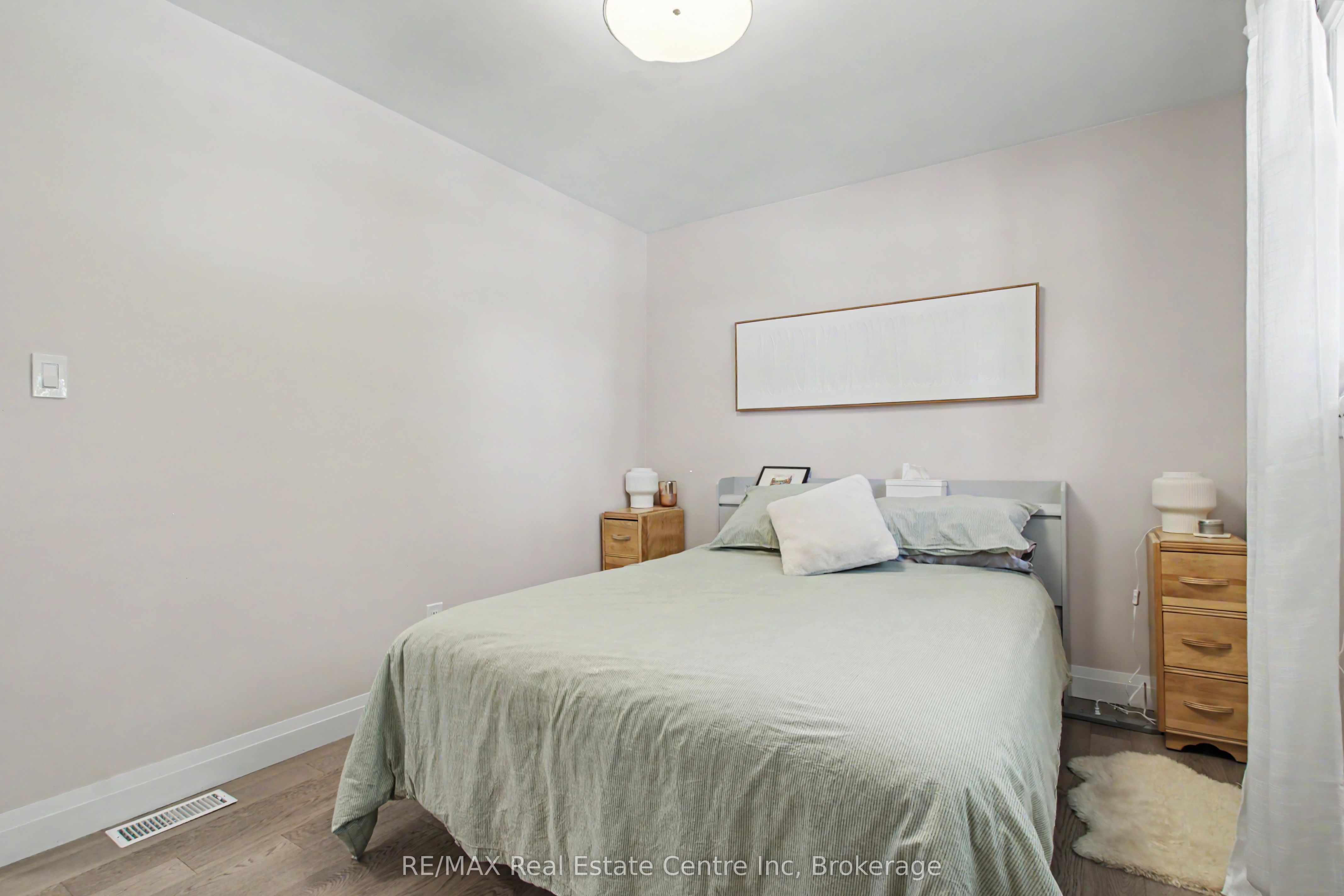 57 Vancouver Drive Property Photo 13