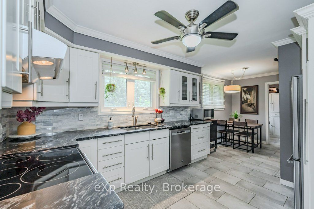 8 Malvern Crescent Property Photo 9