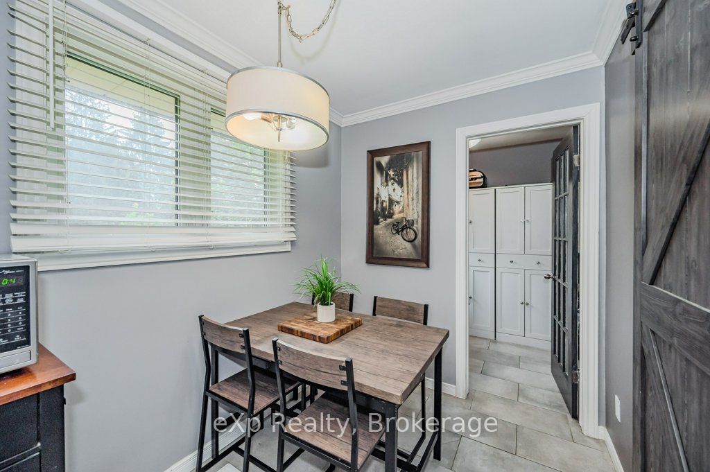 8 Malvern Crescent Property Photo 12