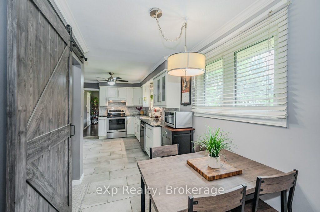8 Malvern Crescent Property Photo 14